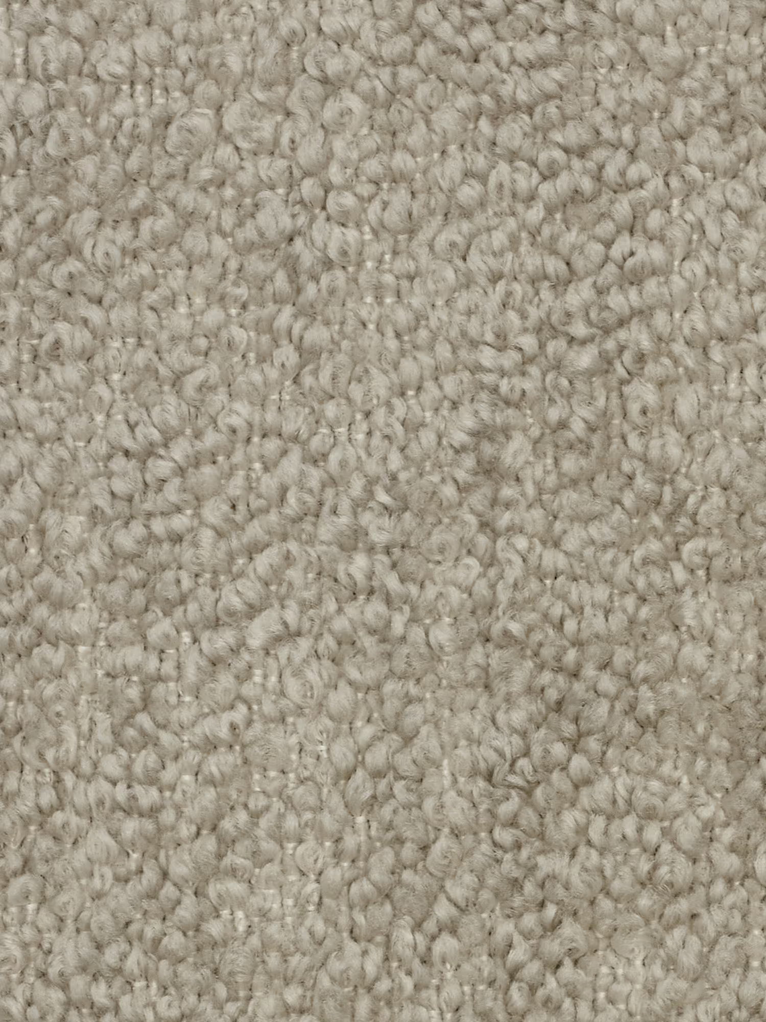Primo piano del pouf e modulo Mosaic in bouclé di Divani.Store, caratterizzato da una trama a riccioli fitti in tessuto smacchiabile T21. La superficie densa e uniforme presenta piccoli riccioli morbidi che conferiscono un aspetto soffice e confortevole, che ricorda il classico design capitonné. Sottili variazioni di tonalità beige chiaro e tortora aggiungono profondità al pezzo da 96x77 cm, mentre il tessuto rimane privo di motivi o elementi visibili.