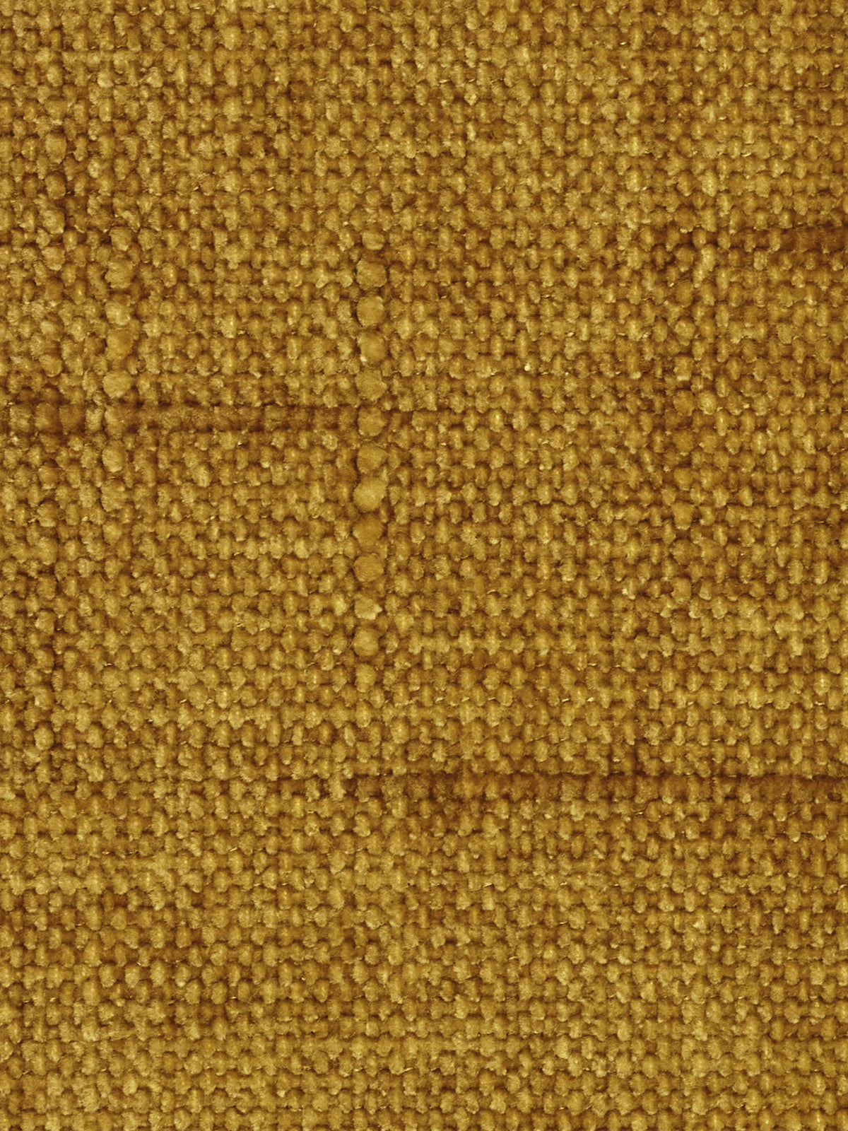 Primo piano sul tessuto jacquard giallo senape, dalla trama ruvida e materica, del divano letto matrimoniale con poggiatesta reclinabili “Pegaso” di Divani.Store. Il rivestimento smacchiabile T22 presenta un motivo a trama a griglia con piccoli anelli rotondi e sottili linee orizzontali e verticali. Il materiale appare spesso e resistente — ideale per un divano letto versatile o un divano trasformabile — e offre un aspetto tattile, leggermente ruvido, con fibre a vista.