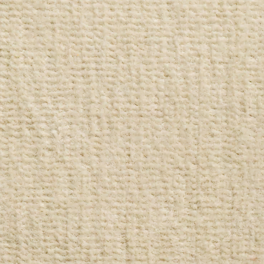 Primo piano della Personalizzazione di Divani.Store in T31: un tessuto beige con un sottile motivo a griglia irregolare. La consistenza morbida e leggermente sfocata e la trama in evidenza lo rendono ideale per rivestimenti o mobili personalizzati.