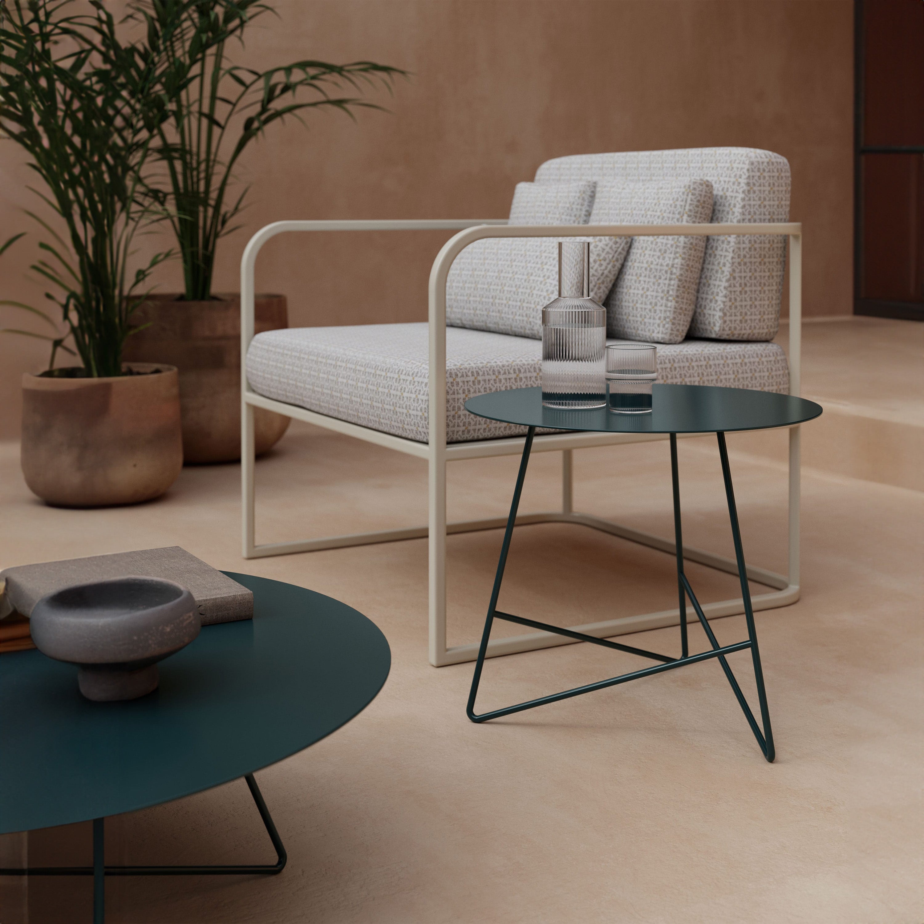 Ermione tavolino rotondo da salotto in metallo h44 - divani.store