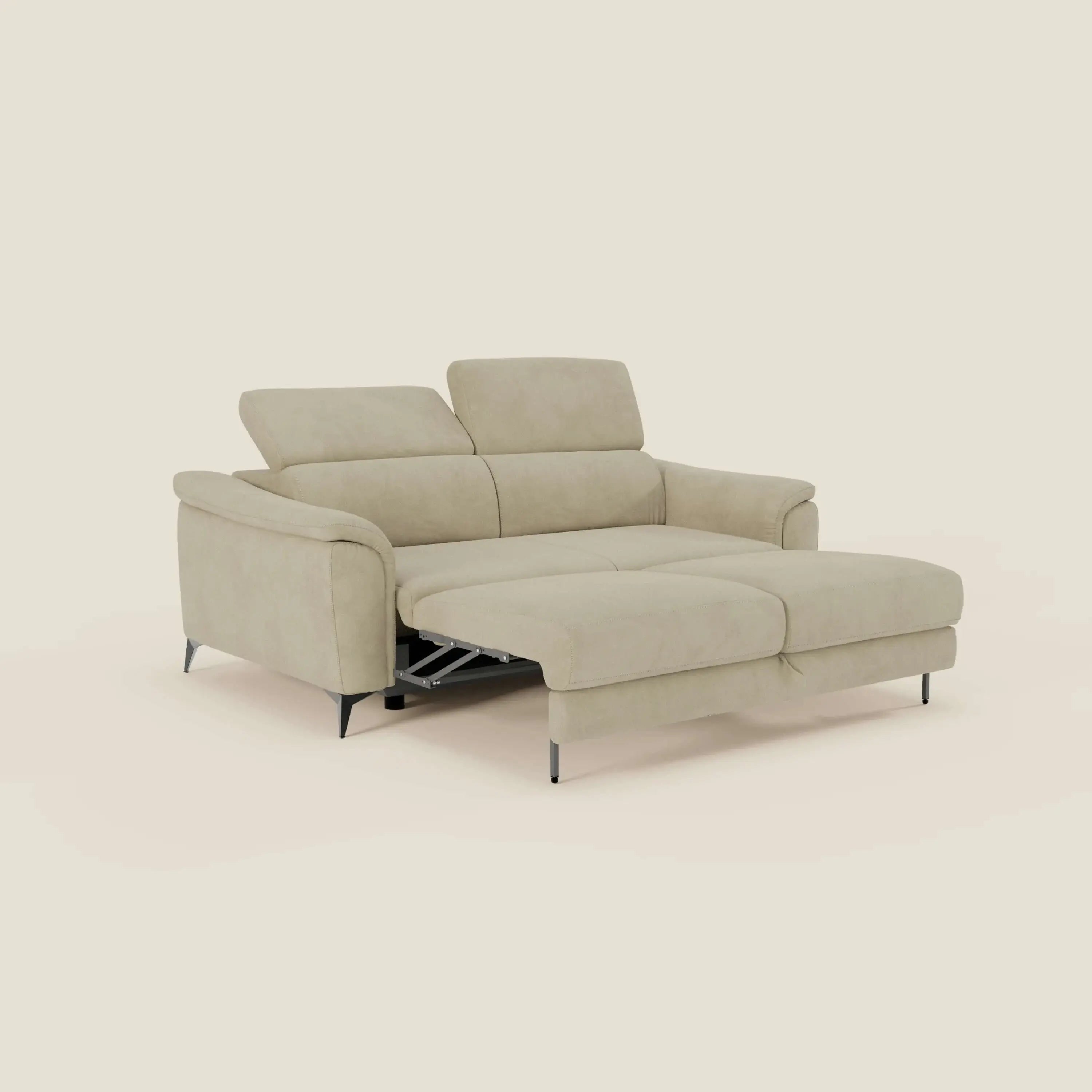 Arcos Divano 3 posti - piedini alti e poggiatesta reclinabili in microfibra impermeabile T11 beige