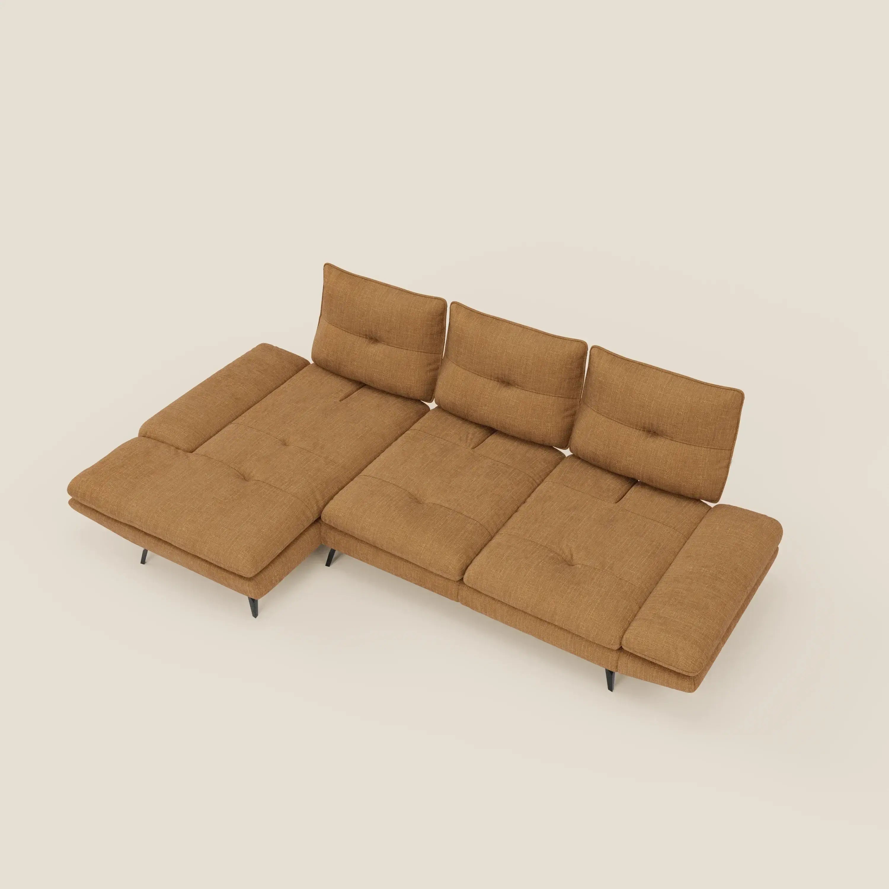 Ardex Divano con penisola - schienali traslanti e braccioli regolabili in elegante tessuto impermeabile T06 ocra