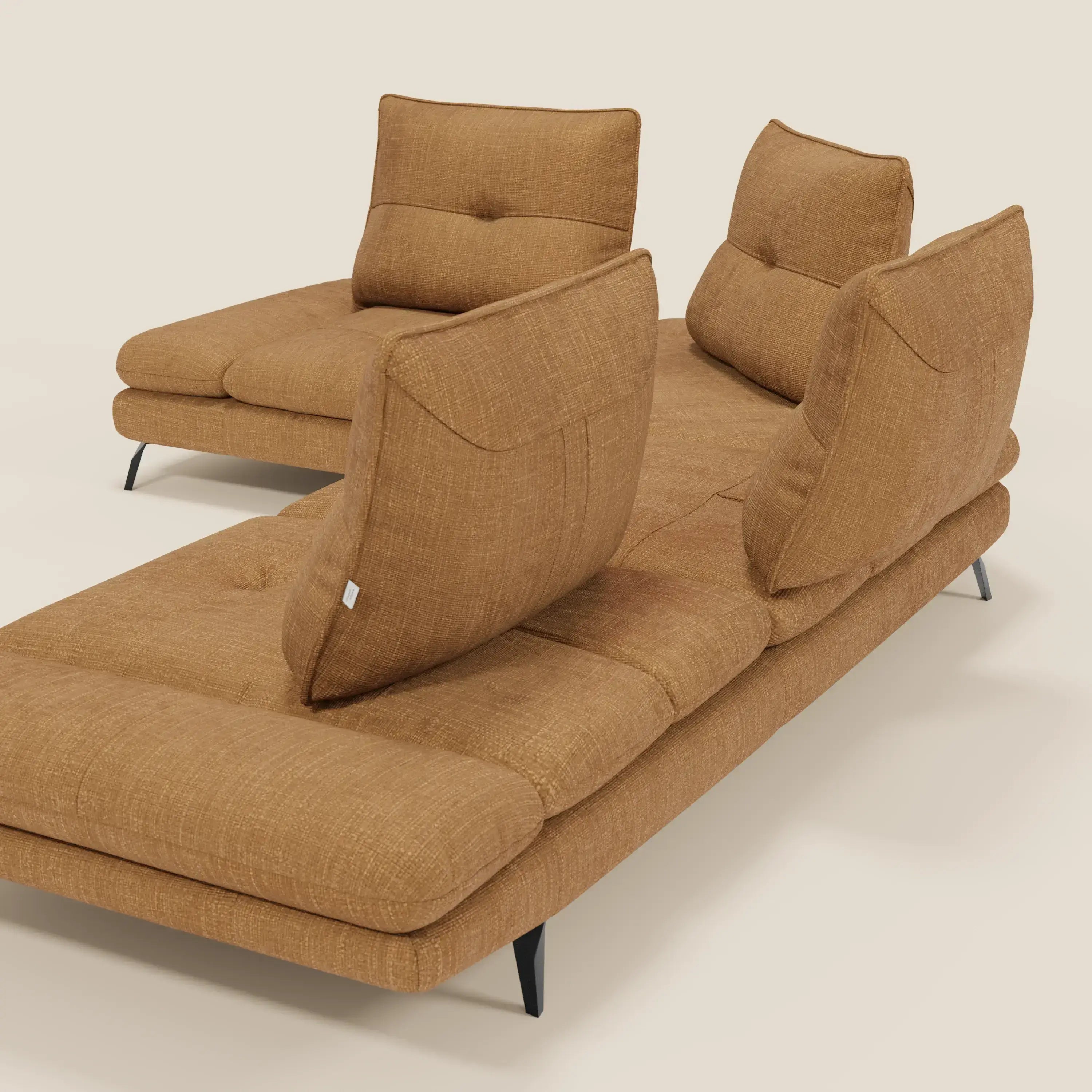 Ardex Divano Angolare - schienali traslanti e bracciolo regolabile in elegante tessuto impermeabile T06 ocra