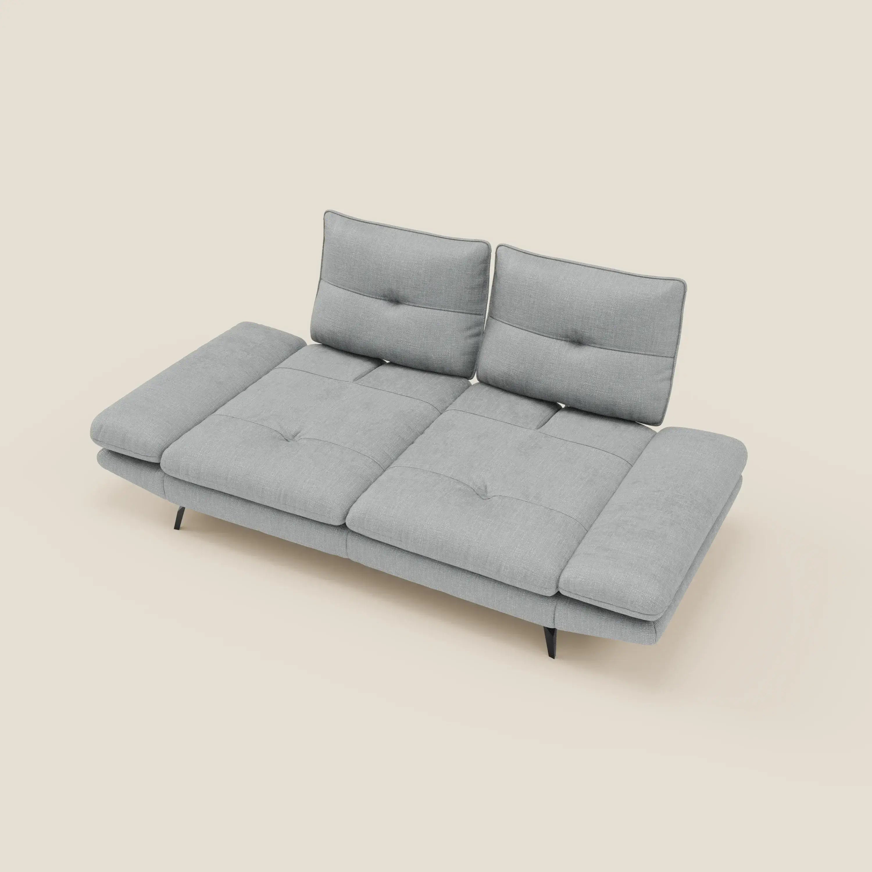 Ardex Divano 3 posti con schienali traslanti e braccioli regolabili in morbido tessuto impermeabile T06 ghiaccio