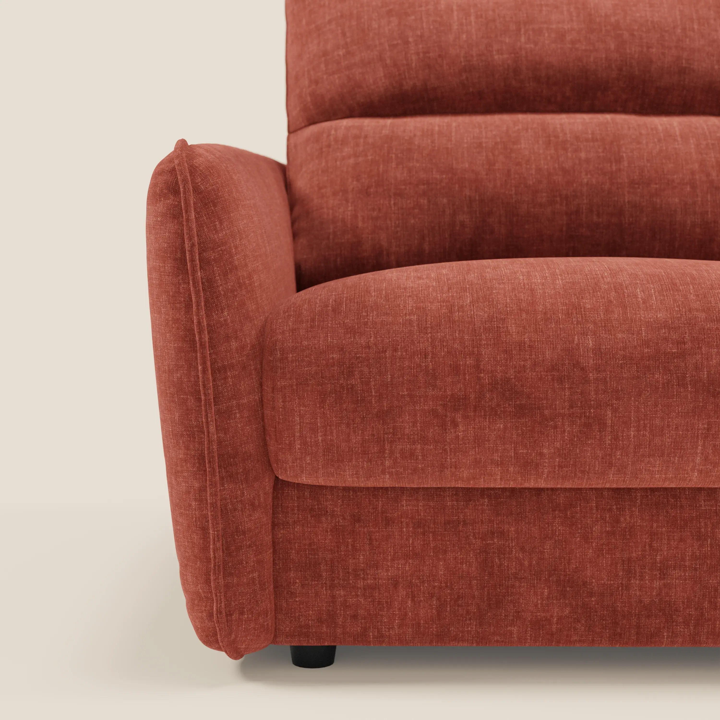 Elios Schlafsofa mit weichen Rückenkissen aus abwaschbarem Stoff T24 rostrot