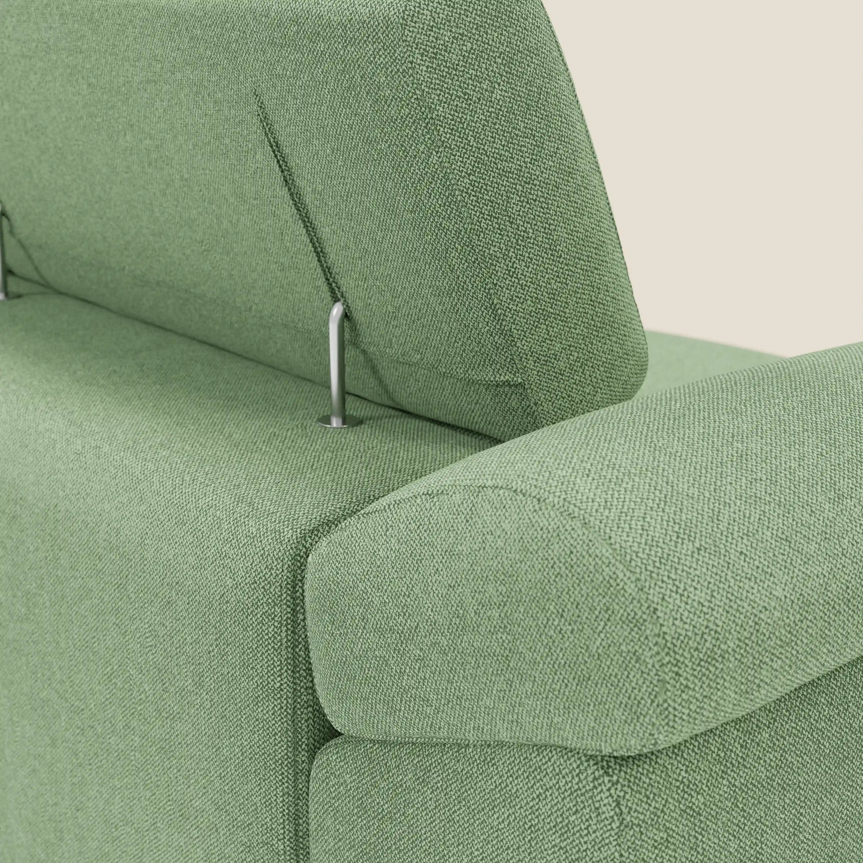 Donatello Sofa mit 3 ausziehbaren Sitzen, Armlehnen mit Staufach und verstellbaren Kopfstützen aus abwaschbarem Stoff T23 minzgrün