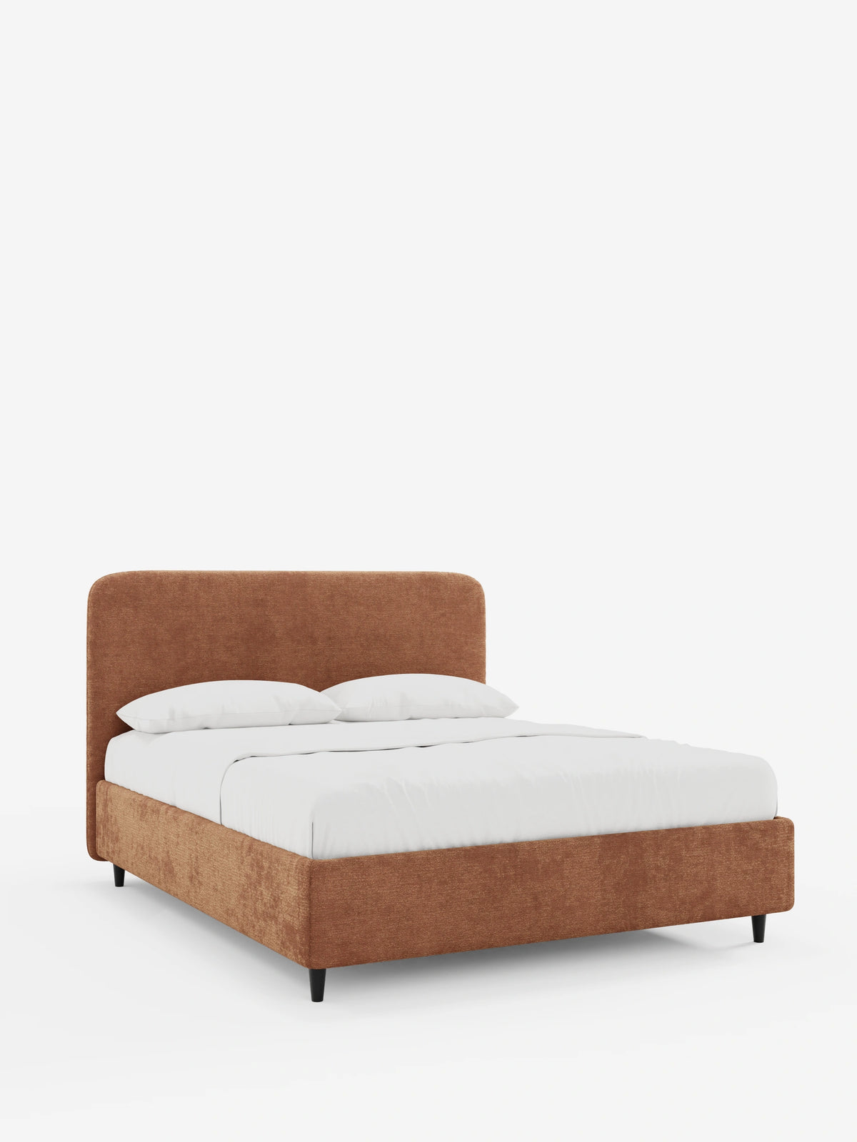 Letto imbottito minimal KAELOS - contenitore, piedini alti e testiera arrotondata in tessuto ciniglia con finitura color ruggine, testiera arrotondata, struttura a profilo ribassato con gambe affusolate nere e biancheria da letto di un bianco brillante.