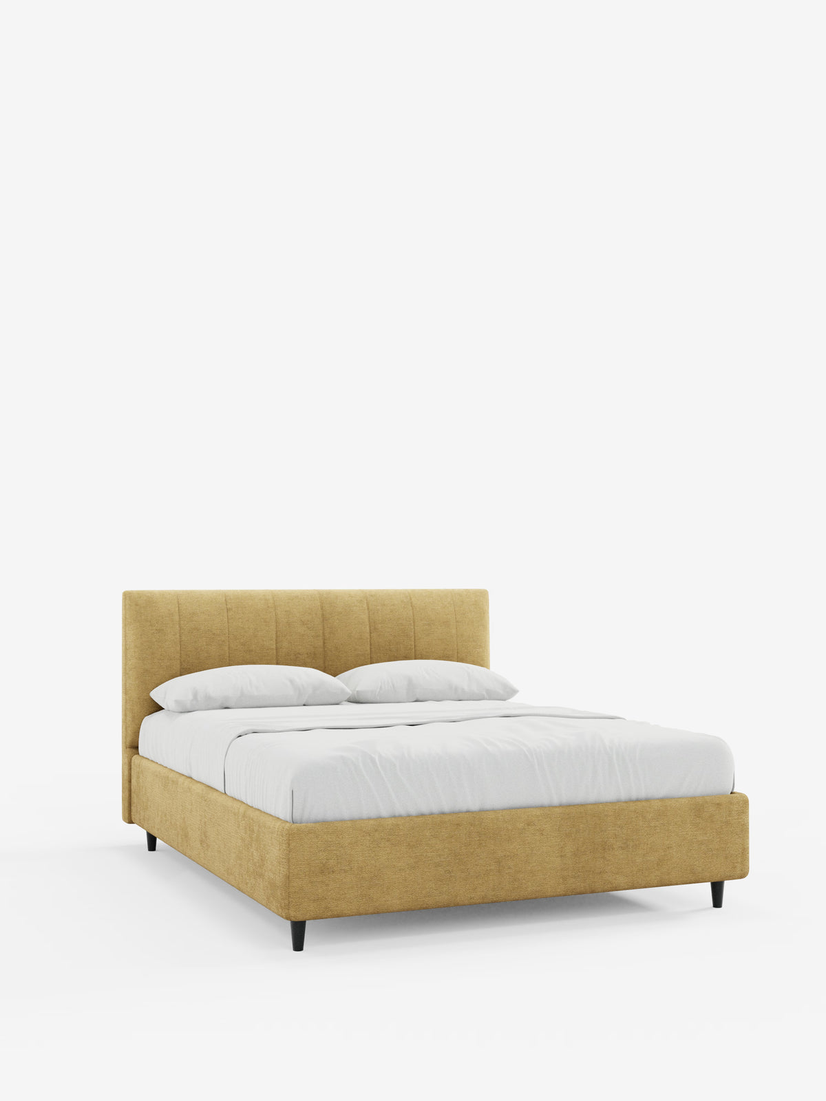 Il letto imbottito ONYX con contenitore e testiera verticale in tessuto certificato Oeko-Tex® di Letti.store presenta un design moderno e dal profilo basso, con struttura imbottita e testiera in giallo senape, rivestito con biancheria da letto di un bianco brillante e due cuscini, e sostenuto da corte gambe nere su uno sfondo bianco a tinta unita.