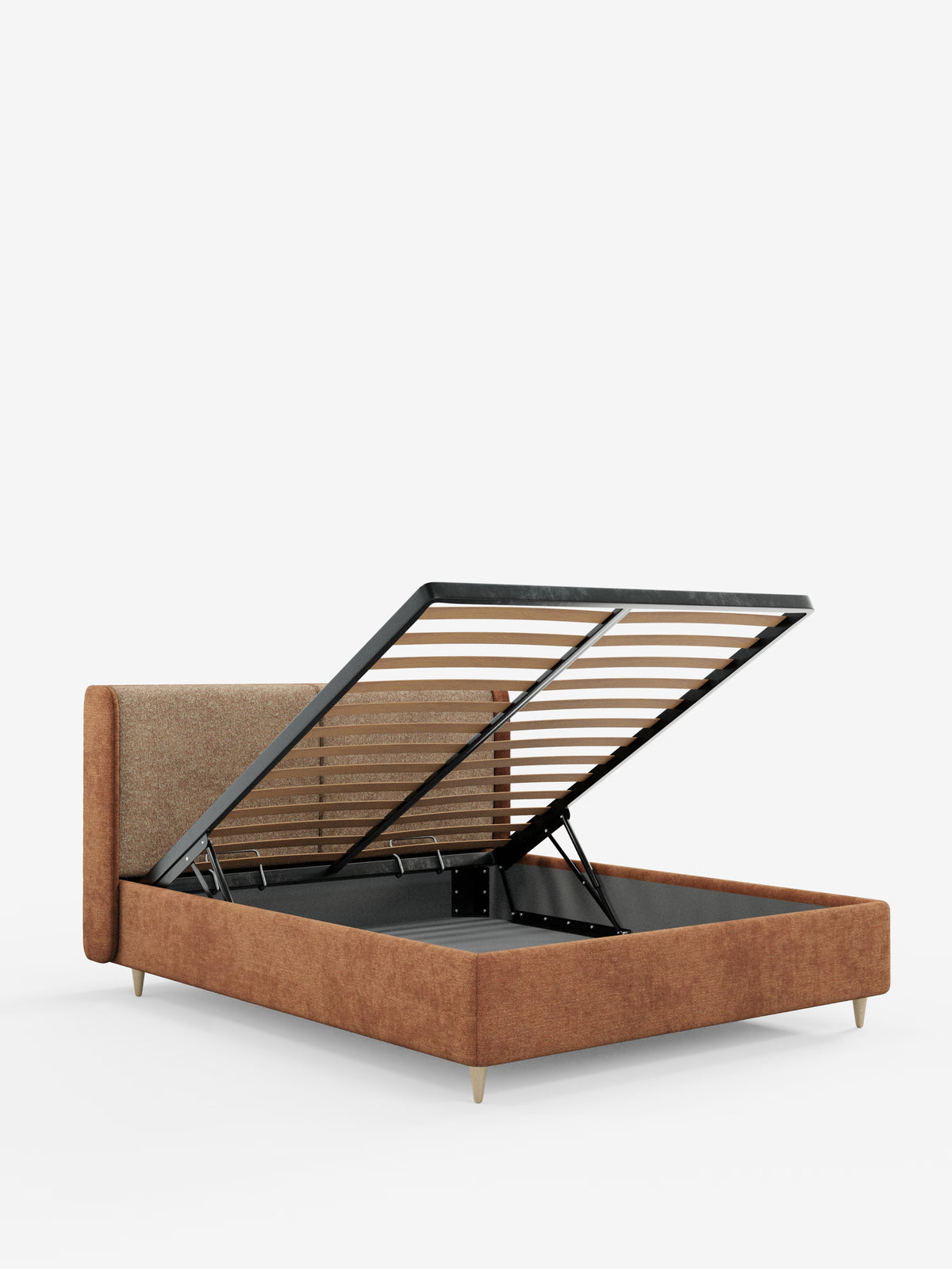 Vi presentiamo il letto imbottito bicolore VALKIRIA con contenitore di Letti.store: questo letto è caratterizzato da una morbida testiera curva avvolgente e da cuscini imbottiti sullo schienale, che garantiscono comfort e stile. La rete a doghe sollevabile si apre rivelando un ampio vano contenitore sottostante, unendo perfettamente la praticità moderna a un design elegante. Le gambe corte e angolate ne esaltano il profilo contemporaneo. Fotografato su uno sfondo bianco a tinta unita.
