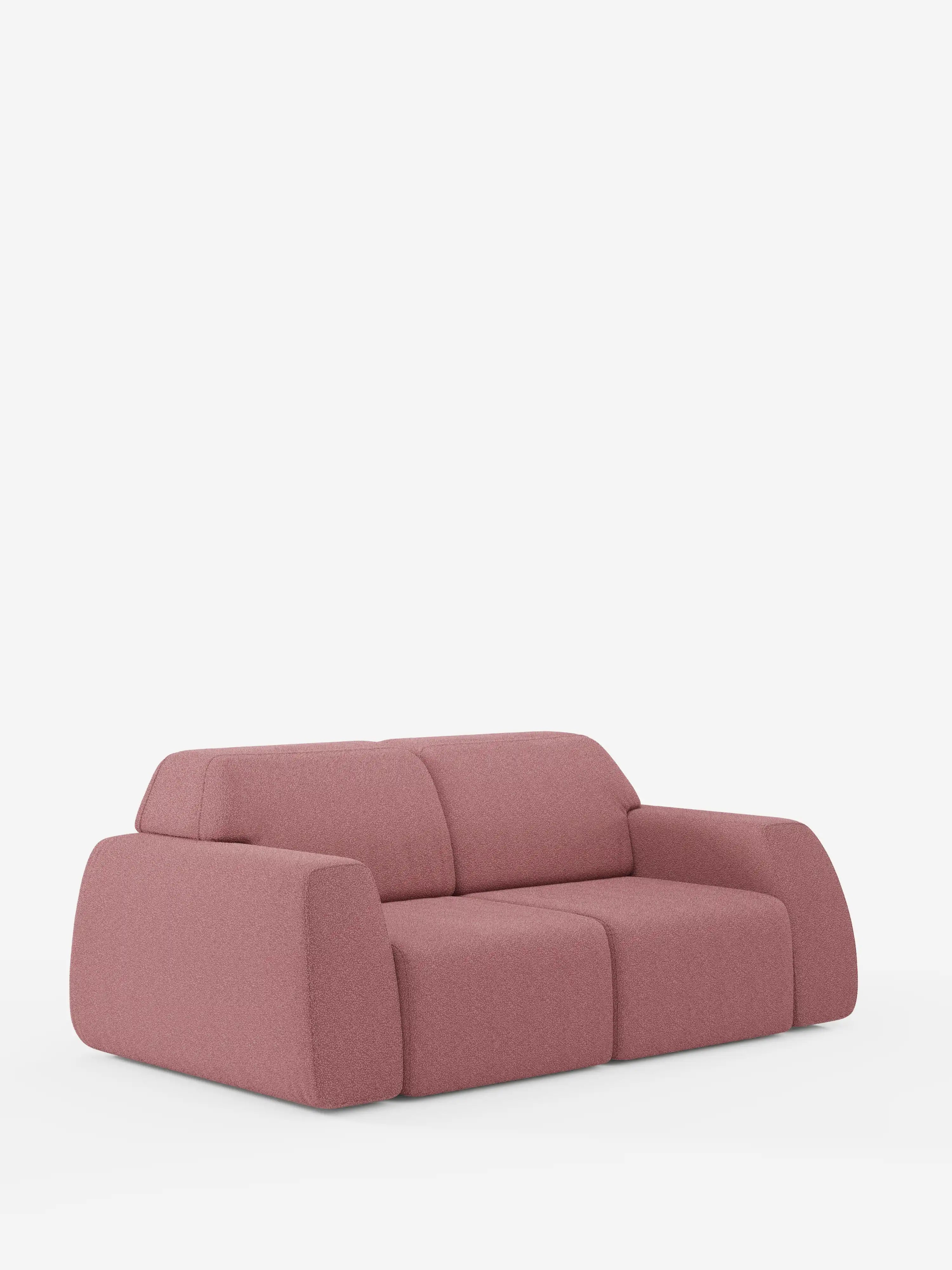 Un divano a due posti Orbit moderno e minimalista di Divani.Store, con bordi arrotondati e cuscini spessi e morbidi rivestiti in tessuto T33 effetto cotone smacchiabile color rosa polveroso, che risalta su uno sfondo bianco a tinta unita. Questo divano moderno, completamente sfoderabile, è dotato di sedute scorrevoli per un maggiore comfort e versatilità.