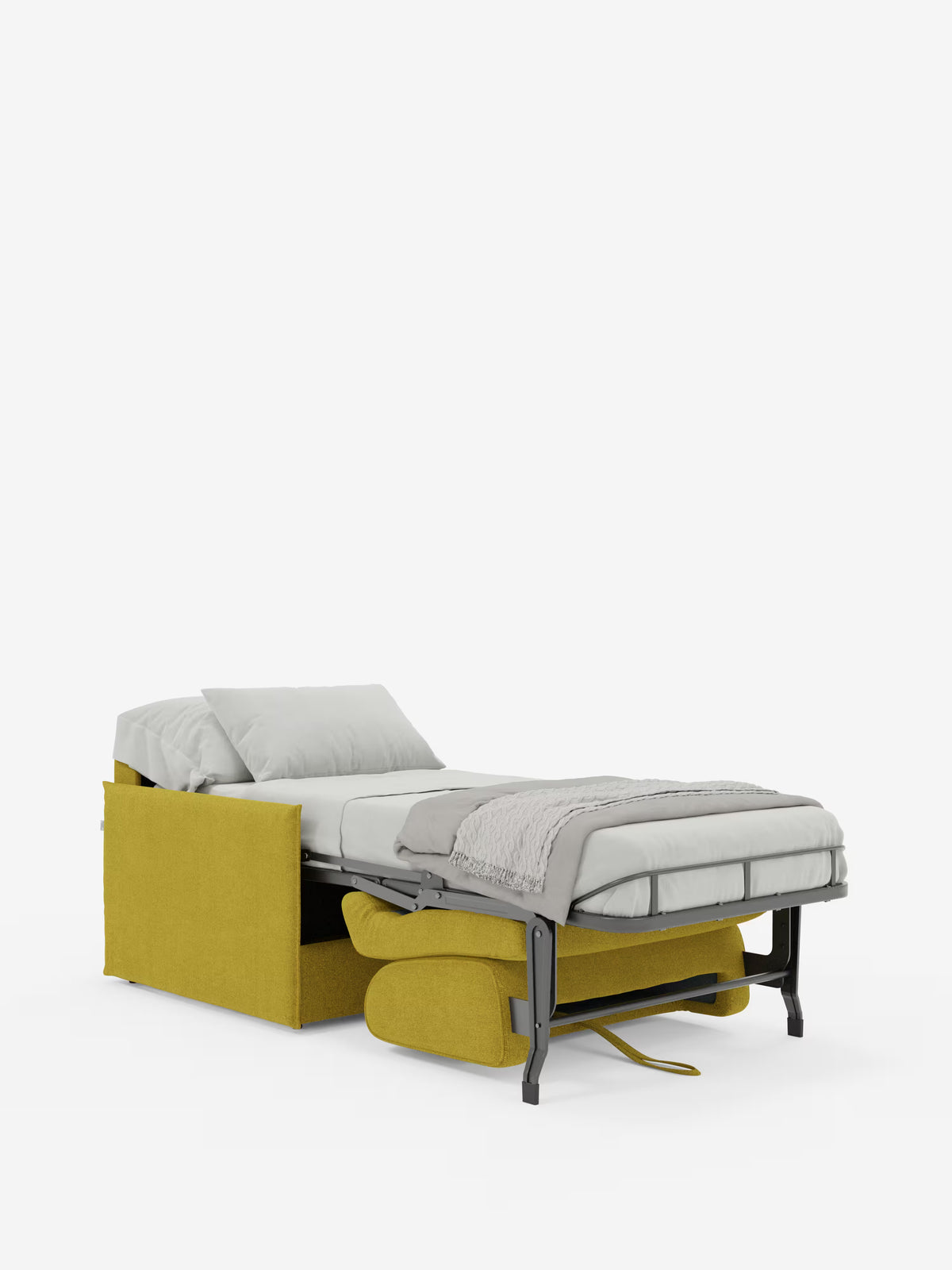 La poltrona letto compatta Evans con materasso di Divani.Store, rivestita in tessuto T23 giallo, sfoderabile e antimacchia, si trasforma facilmente in un letto grazie alla struttura metallica ribaltabile. Questo letto salvaspazio è presentato con un lenzuolo grigio chiaro, un cuscino e una coperta grigia ripiegata ai piedi del letto, il tutto su uno sfondo bianco a tinta unita.