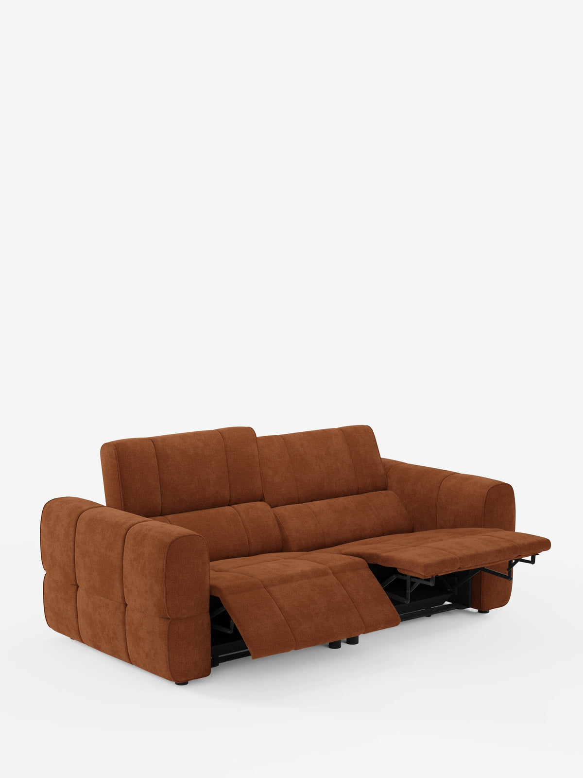 Il divano modulare Giotto a 3 posti, con poggiatesta reclinabili e funzione relax elettrica opzionale, rivestito in tessuto smacchiabile T23, è un divano modulare color ruggine con cuciture quadrate, poggiatesta regolabili e poggiapiedi estensibile su uno sfondo a tinta unita.