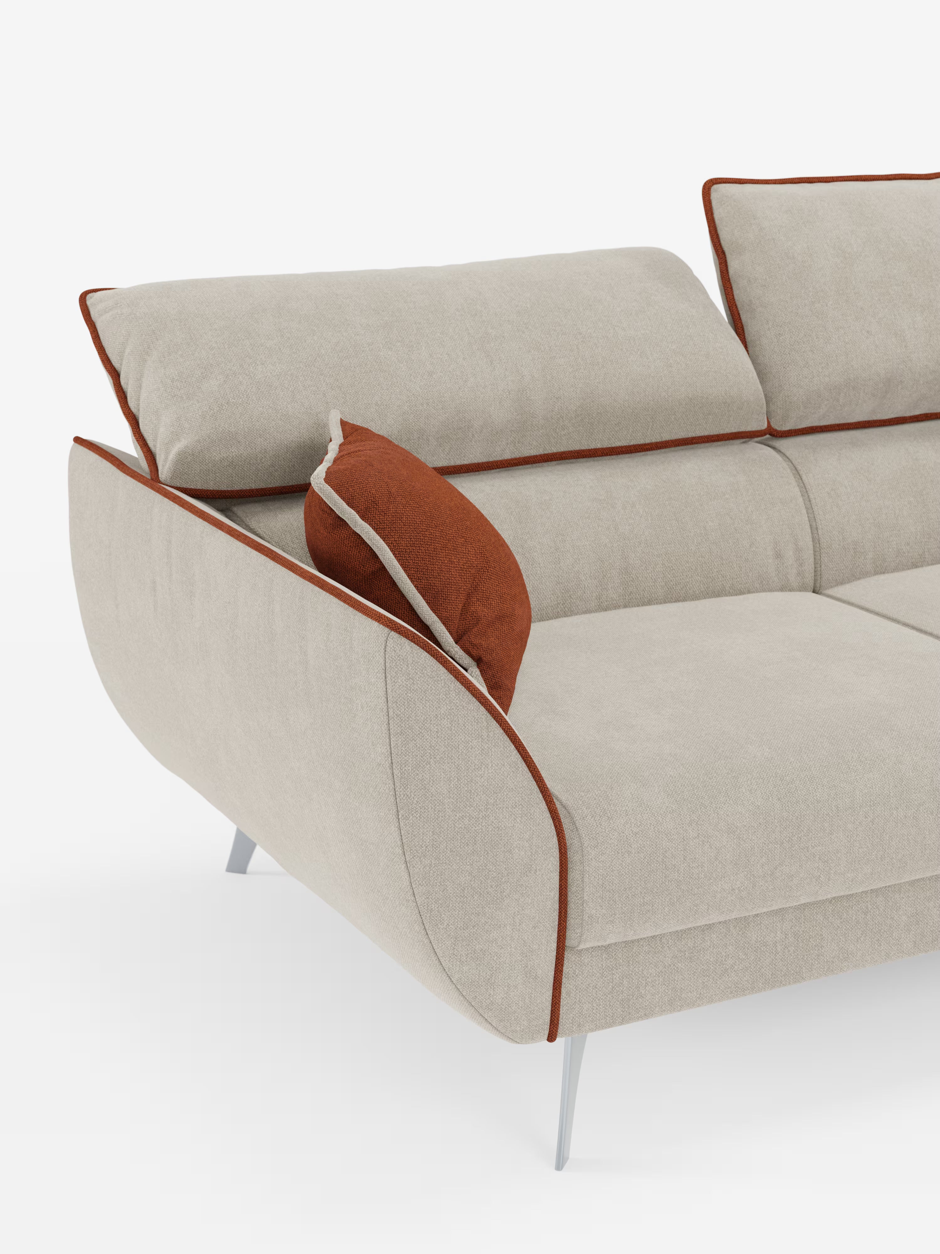 Vi presentiamo il divano angolare bicolore Michelangelo con penisola e sedute estensibili di Divani.Store: un divano contemporaneo in tessuto beige con braccioli curvi e gambe angolari in metallo. Impreziosito da una bordatura color ruggine e da un cuscino decorativo coordinato dello stesso colore, questo divano offre morbidi cuscini di seduta e schienale, oltre a poggiatesta reclinabili per un comfort ancora maggiore. Realizzato in tessuto T23 facile da pulire, risalta magnificamente su uno sfondo bianco.