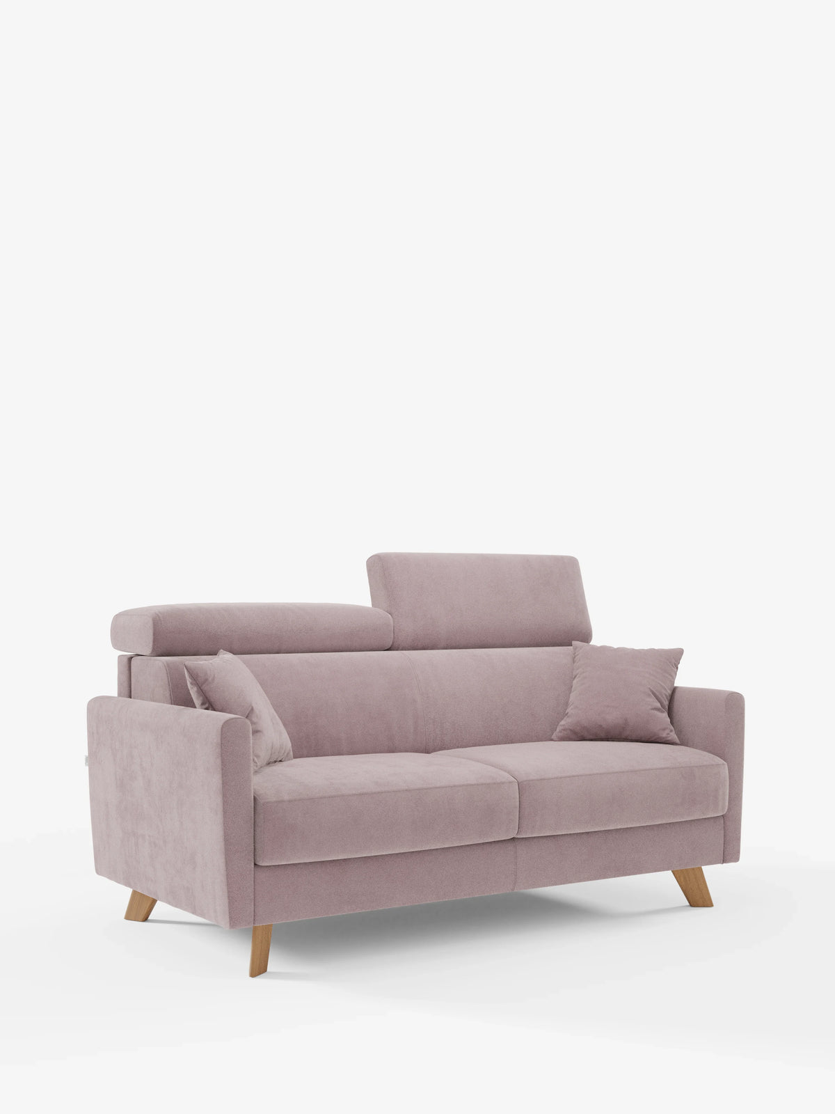 Un divano letto a due posti Francy di Divani.Store, dal design moderno e in una delicata tonalità malva, dotato di poggiatesta regolabili, rivestimenti completamente sfoderabili in elegante tessuto T30 antimacchia, gambe angolari in legno e un cuscino decorativo abbinato, presentato su uno sfondo bianco a tinta unita.
