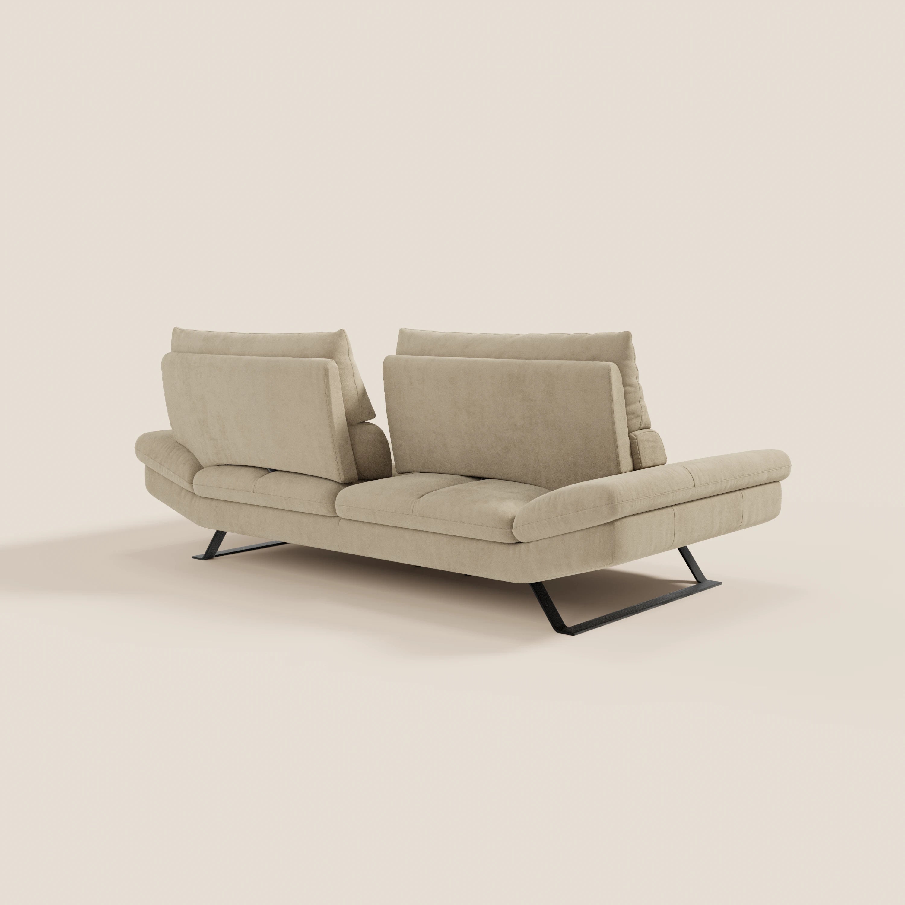 Eclipse Divano dal design moderno 2 e 3 posti con schienali traslanti - piedini alti in elegante microfibra smacchiabile T11 - divani.store