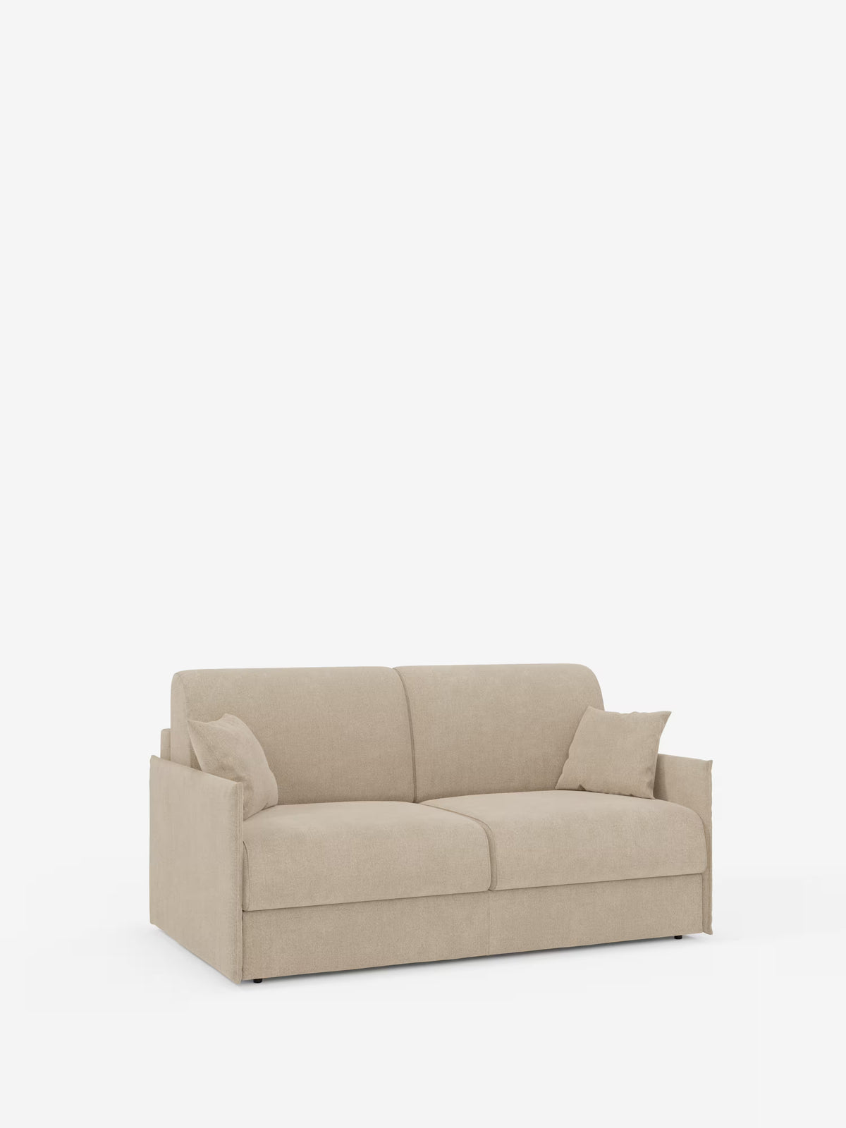 Un divano letto matrimoniale sfoderabile Evans, in stile moderno e color beige, di Divani.Store, caratterizzato da un design compatto e da braccioli sottili in tessuto T23 smacchiabile, è esposto su uno sfondo bianco a tinta unita. Cuscini rettangolari e due cuscini decorativi coordinati su ciascun lato esaltano l’aspetto accogliente di questo divano letto salvaspazio, dotato anche di un pratico vano porta-cuscini.