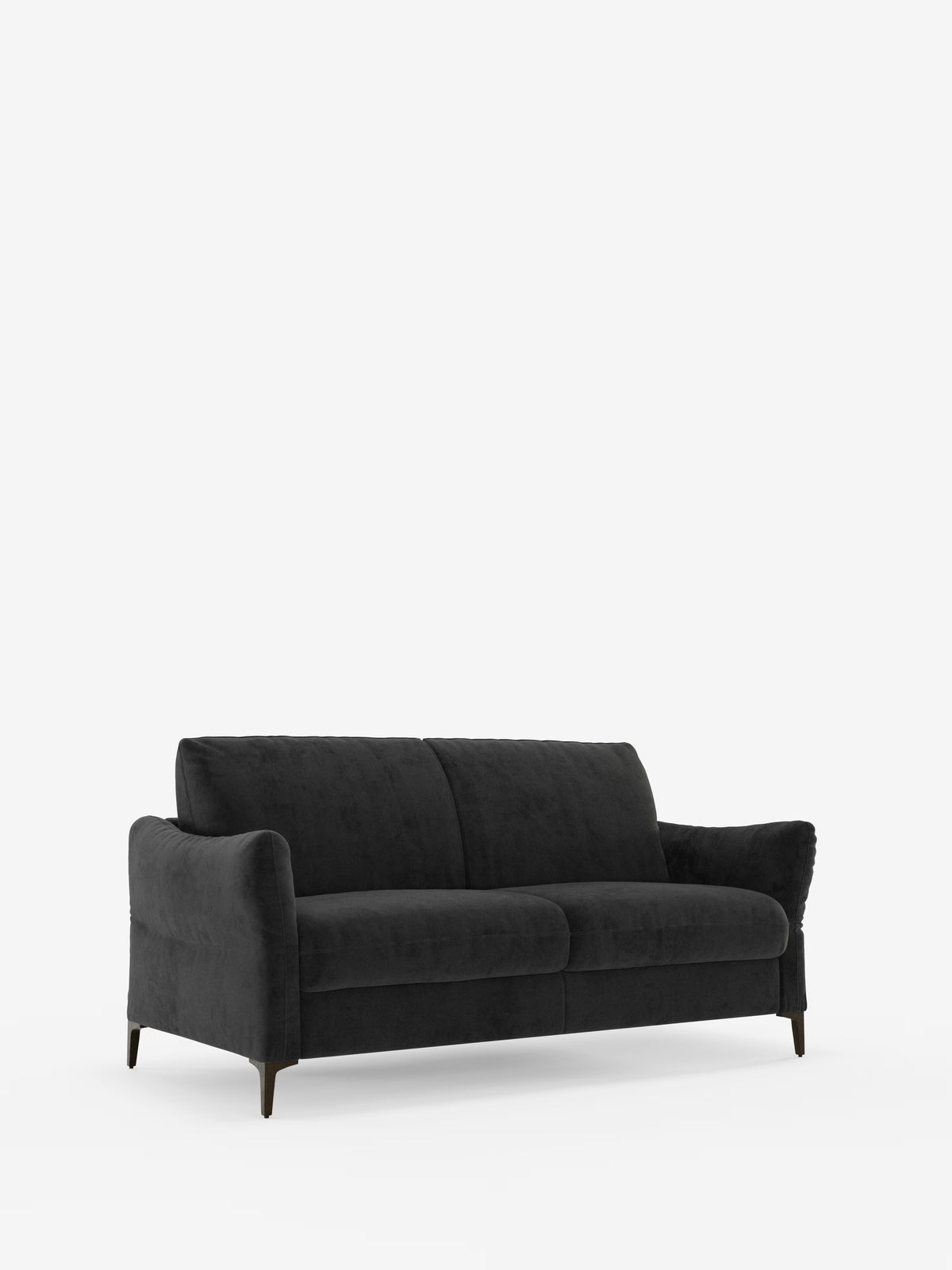 Il divano letto Dalia di Divani.Store, disponibile nelle versioni a 2, 3 e 4 posti con materasso H18 e realizzato in tessuto vellutato T30 moderno e facile da pulire, presenta un design elegante e nero con schienale basso, morbidi cuscini di seduta, braccioli leggermente ricurvi e gambe affusolate in legno scuro, che catturano l’eleganza senza tempo dello stile scandinavo su uno sfondo bianco semplice.