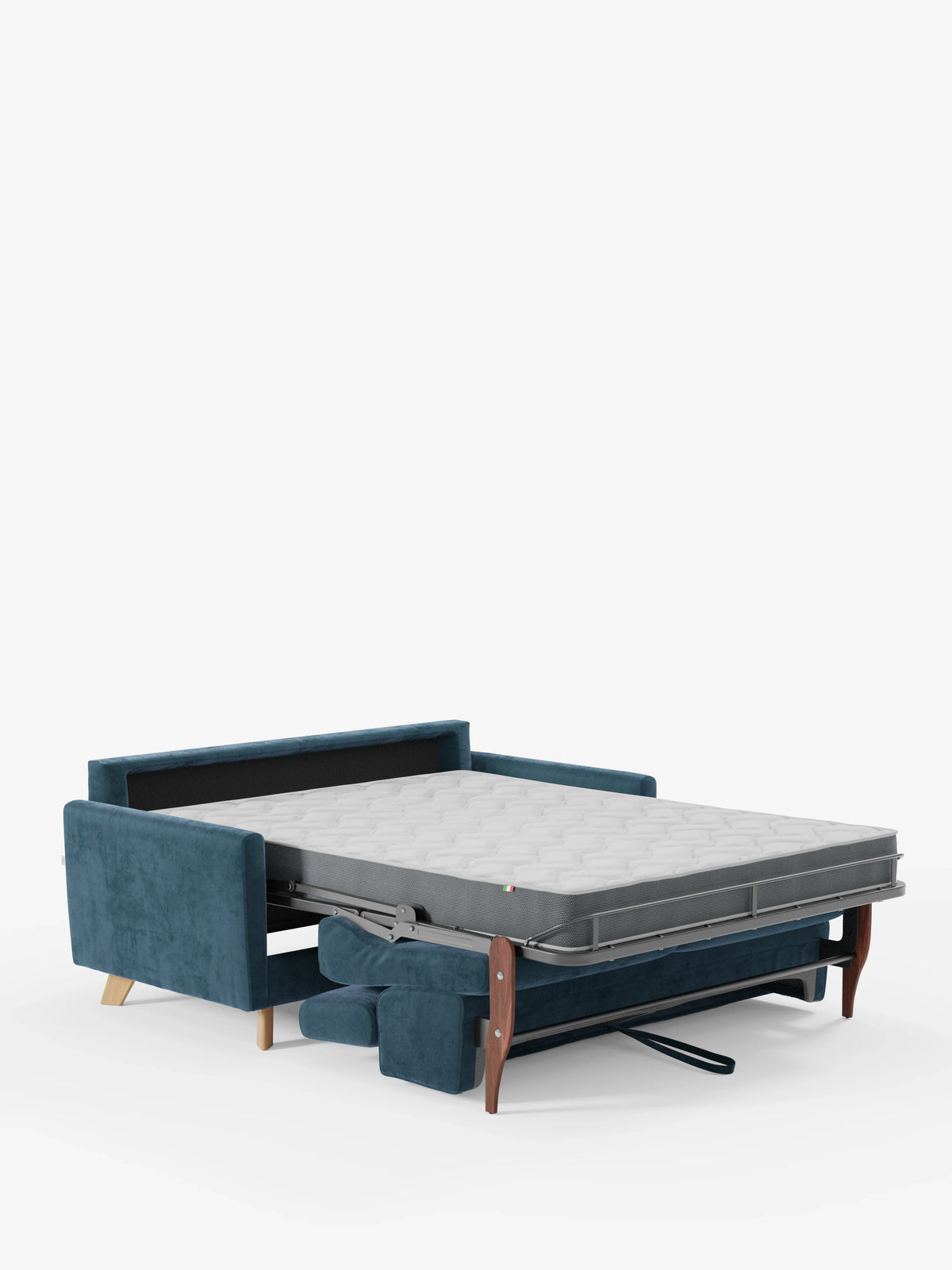 Il divano letto Francy con poggiatesta regolabili di Divani.Store è raffigurato completamente aperto, con una struttura estraibile dotata di un materasso spesso di colore grigio chiaro. Rivestito con l’elegante tessuto T30 antimacchia in blu verde acqua, questo divano con rivestimento sfoderabile al 100% vanta linee moderne e pulite e gambe in legno, con un piede di sostegno visibile sotto il materasso.