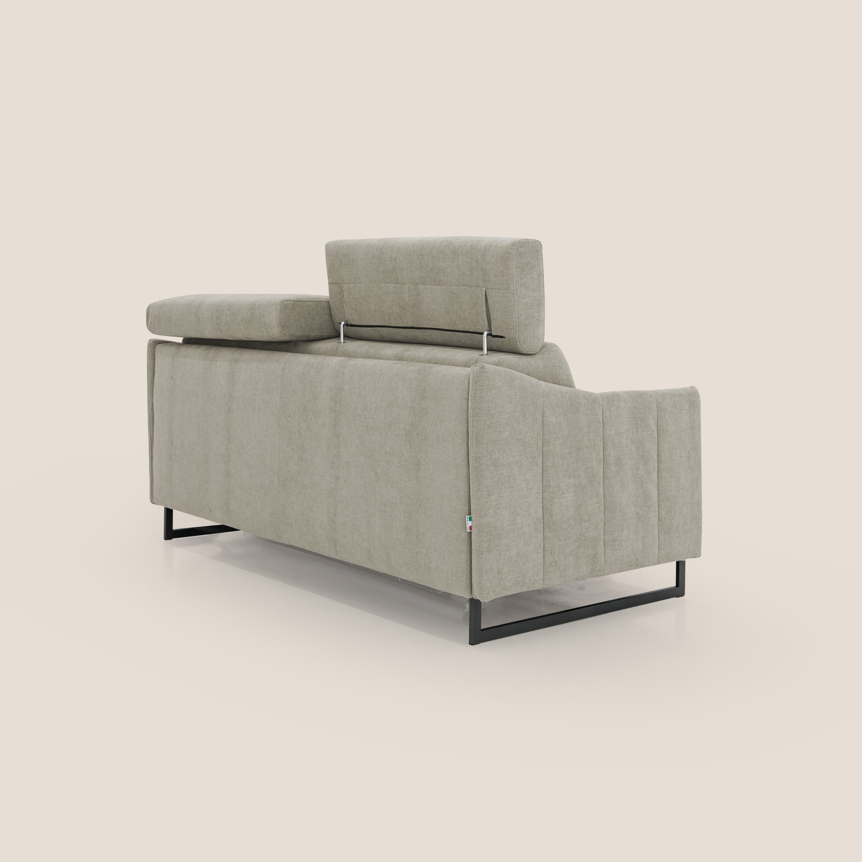Loto divano letto salvaspazio materasso H18 cm con piedi alti in morbido tessuto impermeabile T14 tortora - divani.store