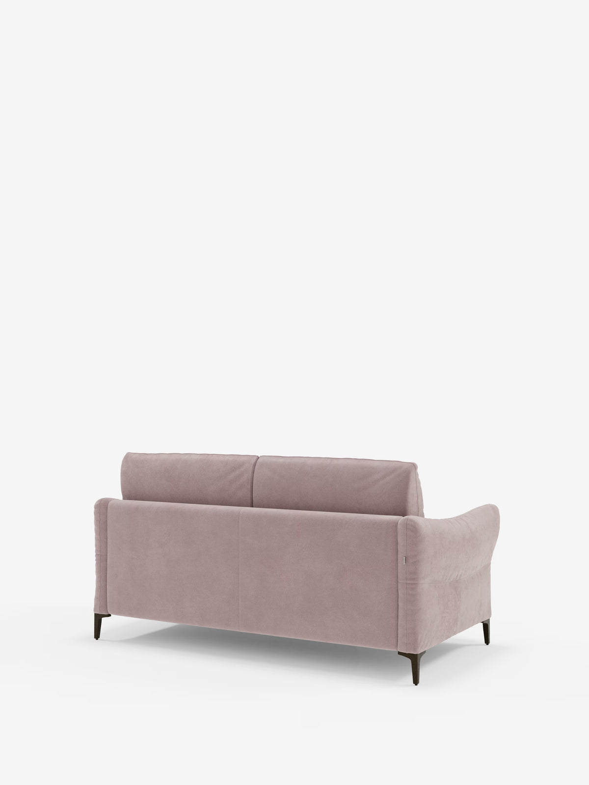 Un divano letto Dalia dal design contemporaneo di Divani.Store, disponibile nelle versioni a 2, 3 o 4 posti con materasso H18 e rivestito in moderno tessuto di velluto T30 resistente alle macchie, è raffigurato in una delicata tonalità malva su uno sfondo bianco a tinta unita. Il divano presenta braccioli ricurvi, sottili gambe in legno scuro e uno schienale imbottito. È raffigurato di retro per mettere in risalto il suo rivestimento liscio e il design semplice ma elegante di ispirazione scandinava.