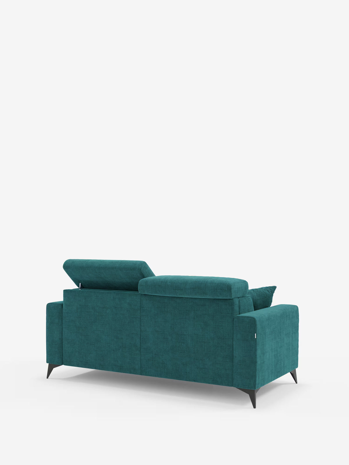 Un divano letto matrimoniale Pegaso color verde acqua di Divani.Store, rivestito in tessuto jacquard T22 antimacchia, caratterizzato da sottili gambe nere, un design moderno ed elegante dalle linee pulite e poggiatesta reclinabili regolabili — uno rialzato e uno piatto — su uno sfondo bianco a tinta unita.