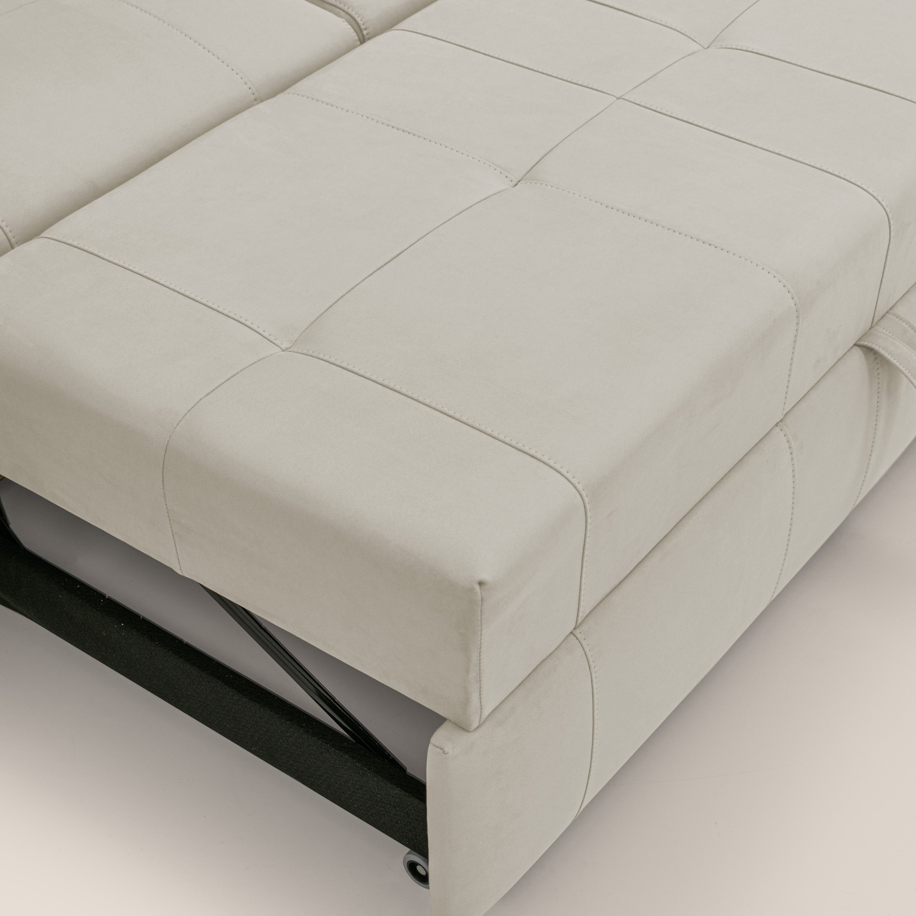 Kronos Divano angolare con poggiapiedi estraibile e pouf contenitore mobile in microfibra impermeabile T11 panna - divani.store