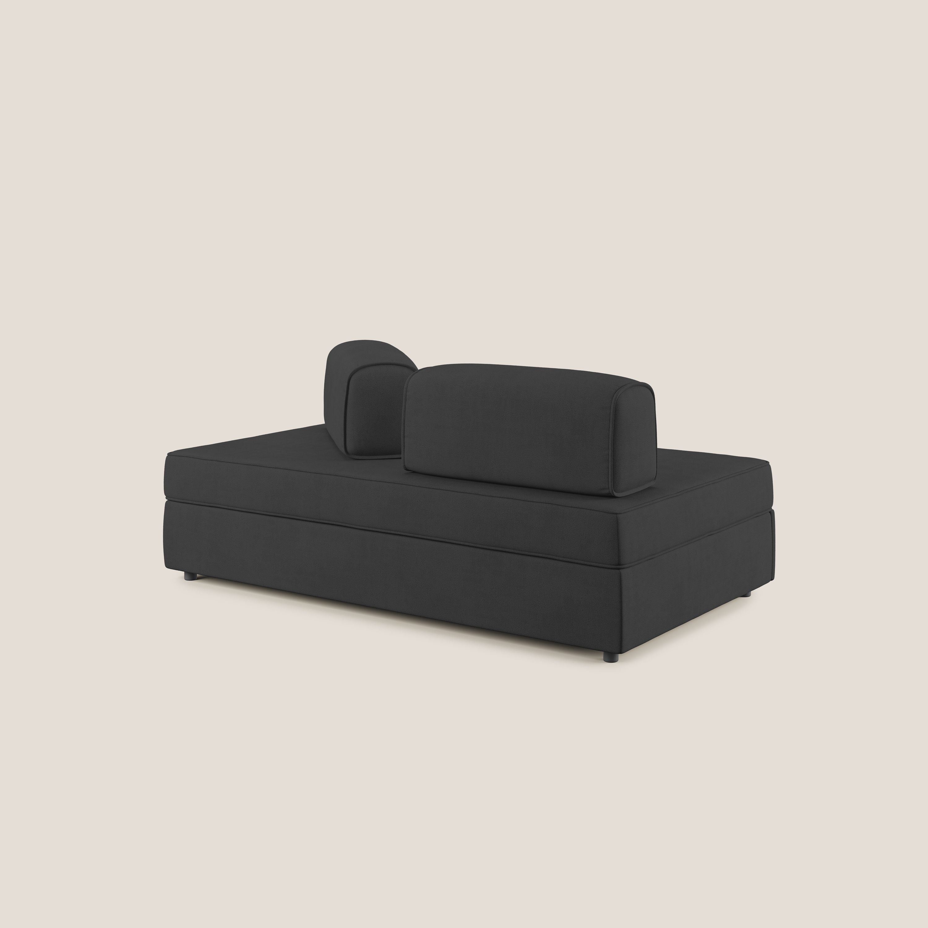 Liberty divano con pouf estraibile e schienali movibili in tessuto morbido impermeabile T02 nero - divani.store