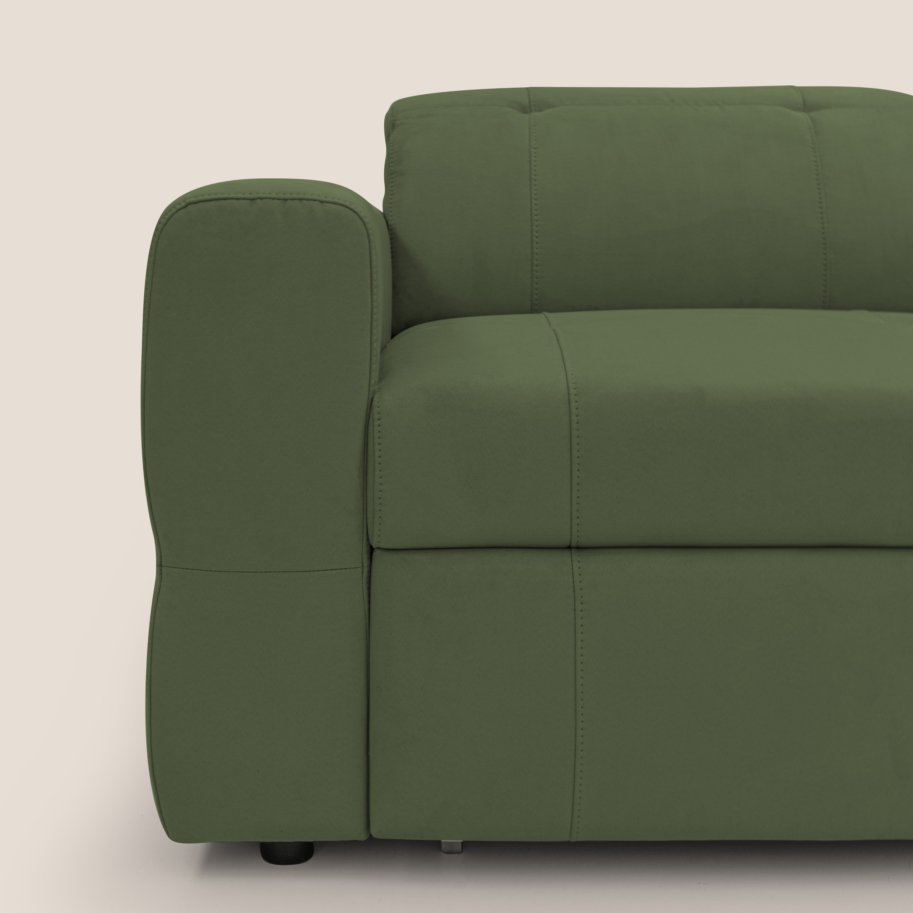 Kronos Divano angolare con pouf estraibile e penisola contenitore in microfibra impermeabile T11 verde - divani.store