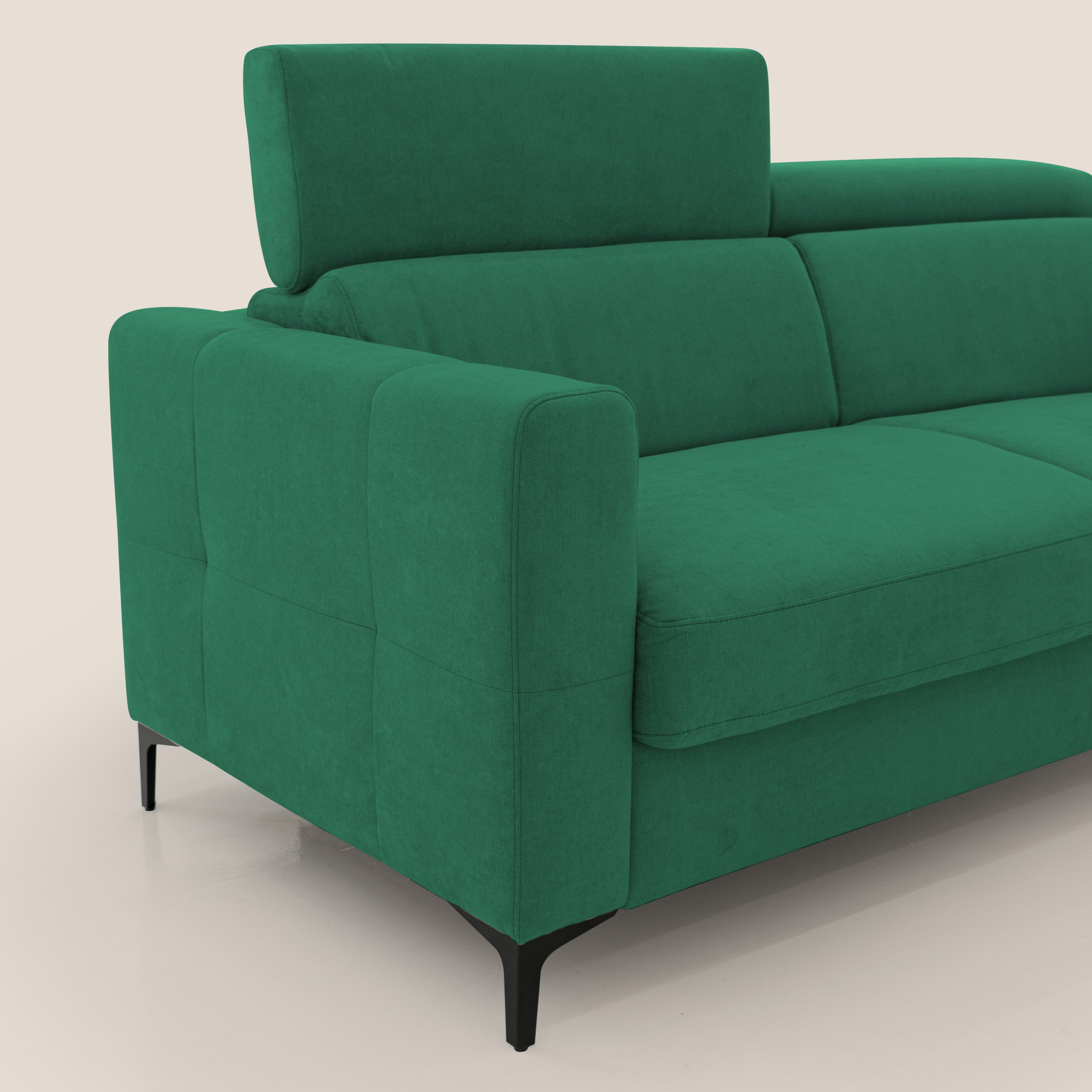 Gardenia divano letto materasso alto 18 cm con poggiatesta reclinabili e rivestimento impermeabile T02 verde - divani.store