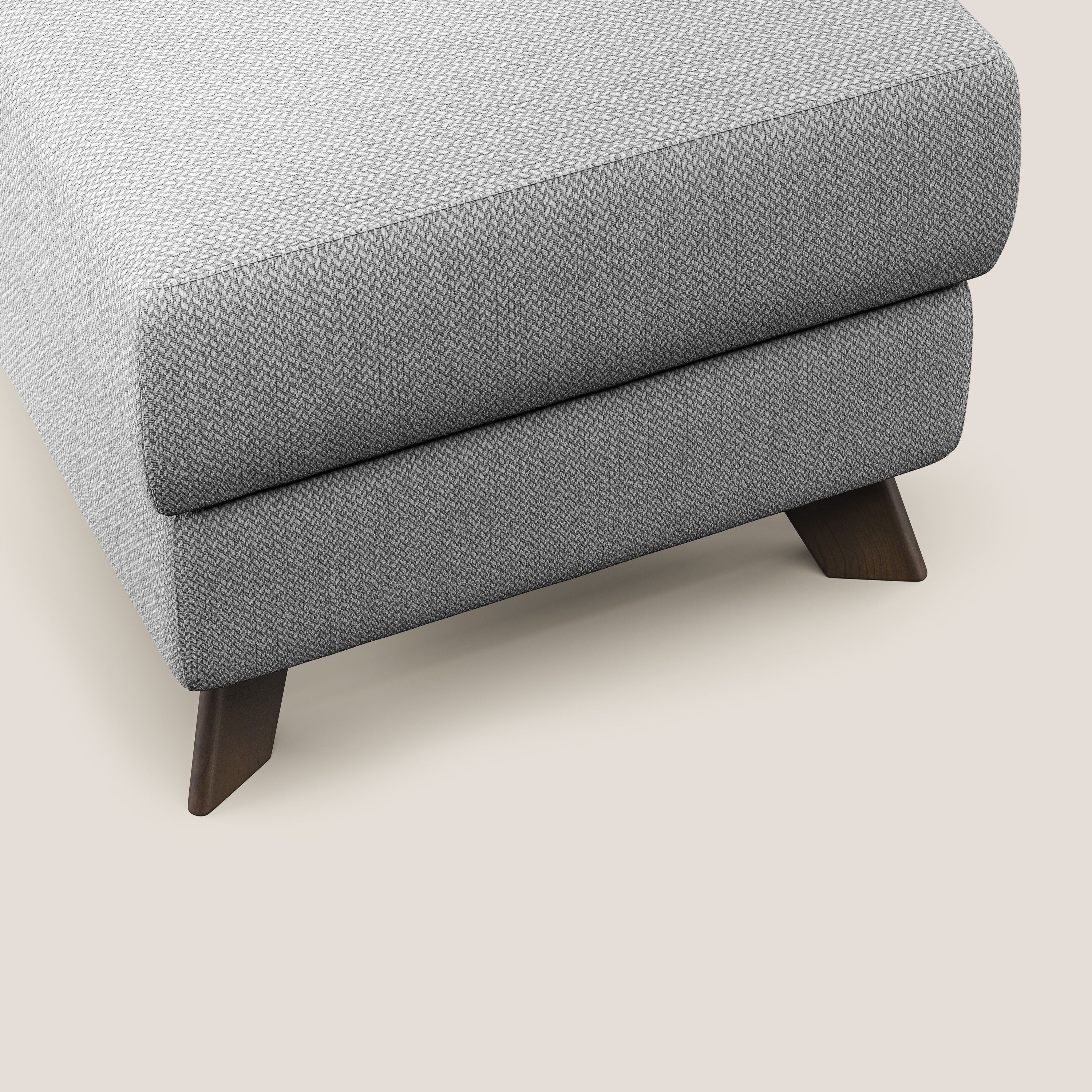 Moon Pouf contenitore e piedini alti in tessuto smacchiabile con acqua T05 grigio - divani.store