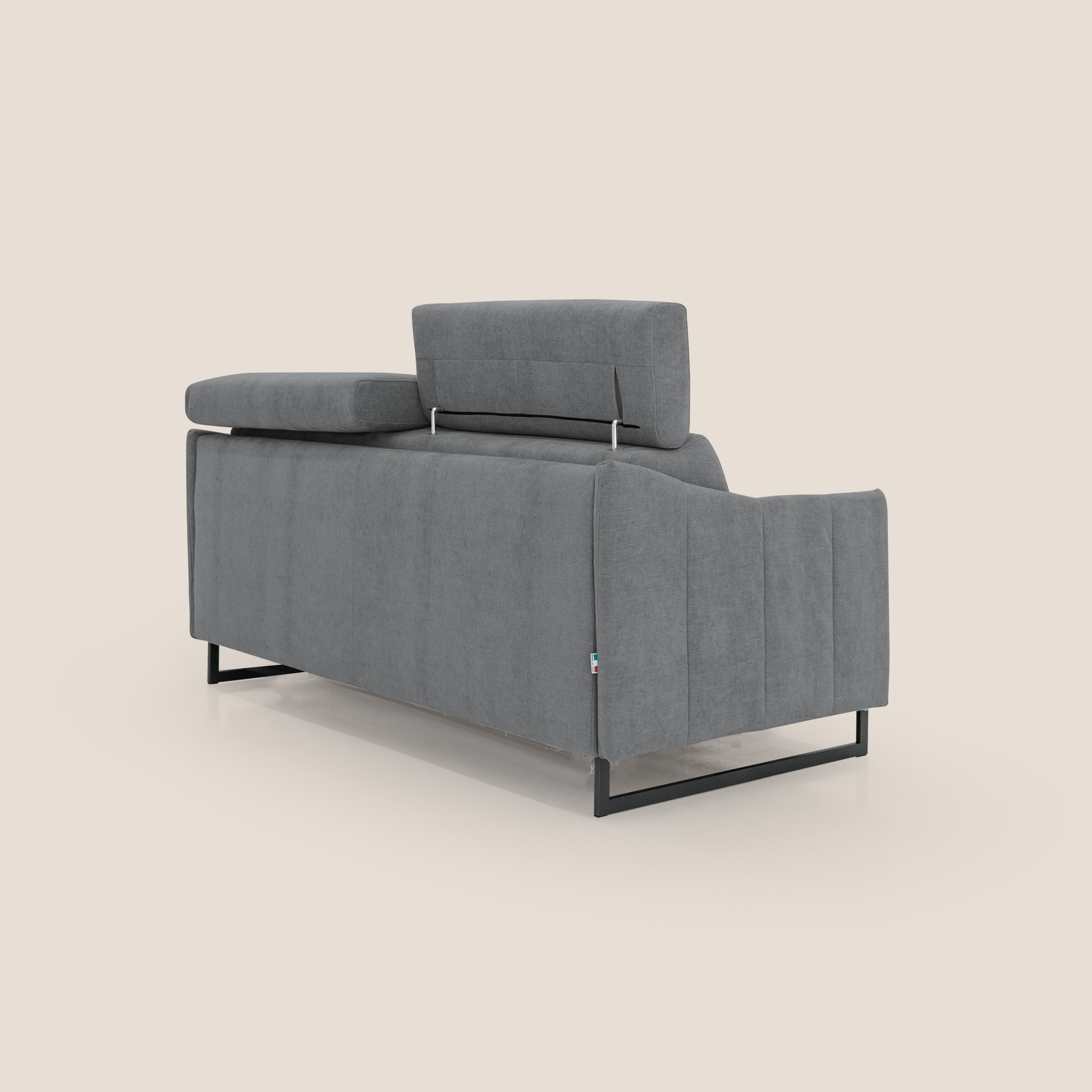 Loto divano letto salvaspazio materasso H18 cm con piedi alti in morbido tessuto impermeabile T14 grigio - divani.store