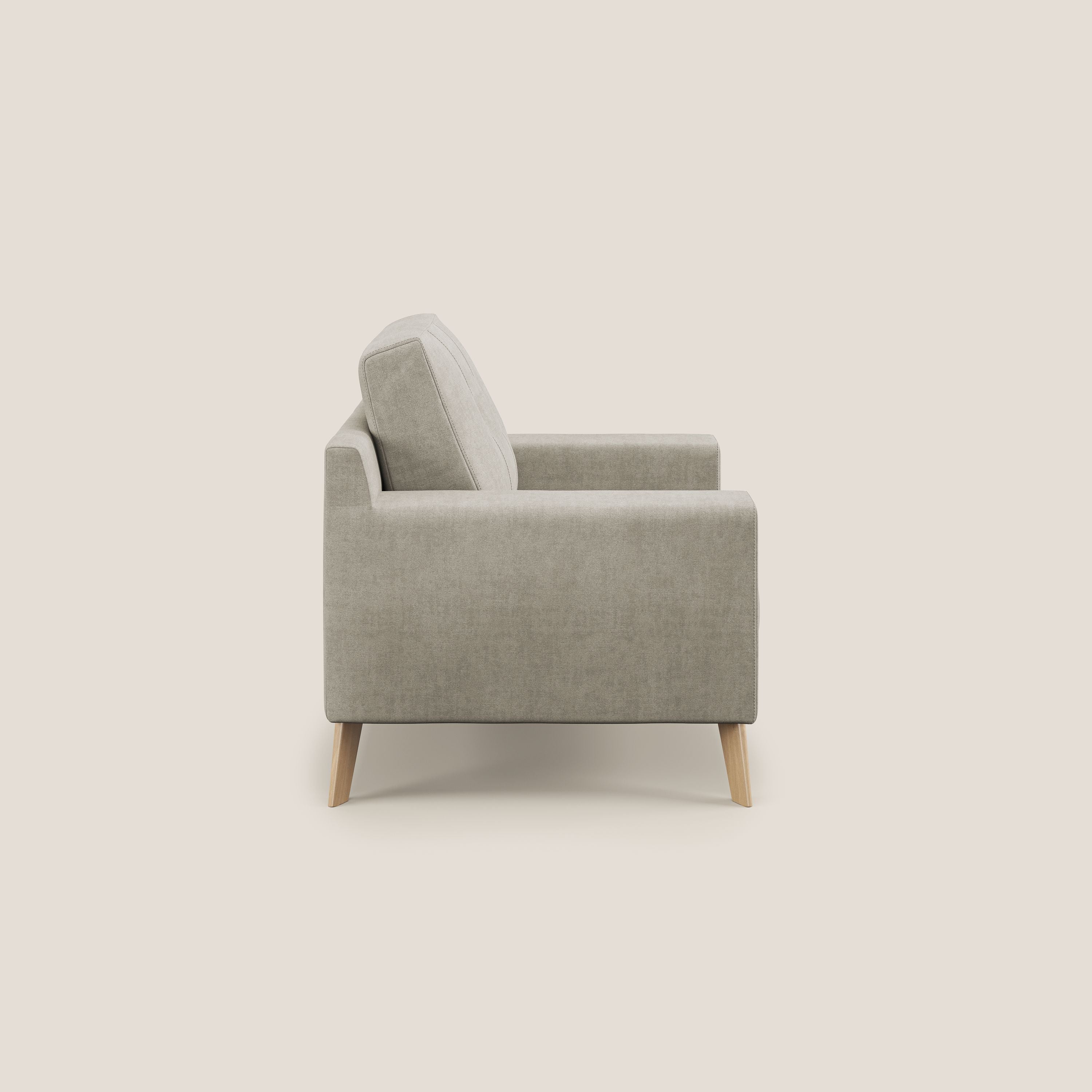 Danish poltroncina in tessuto morbido impermeabile T02 panna - divani.store