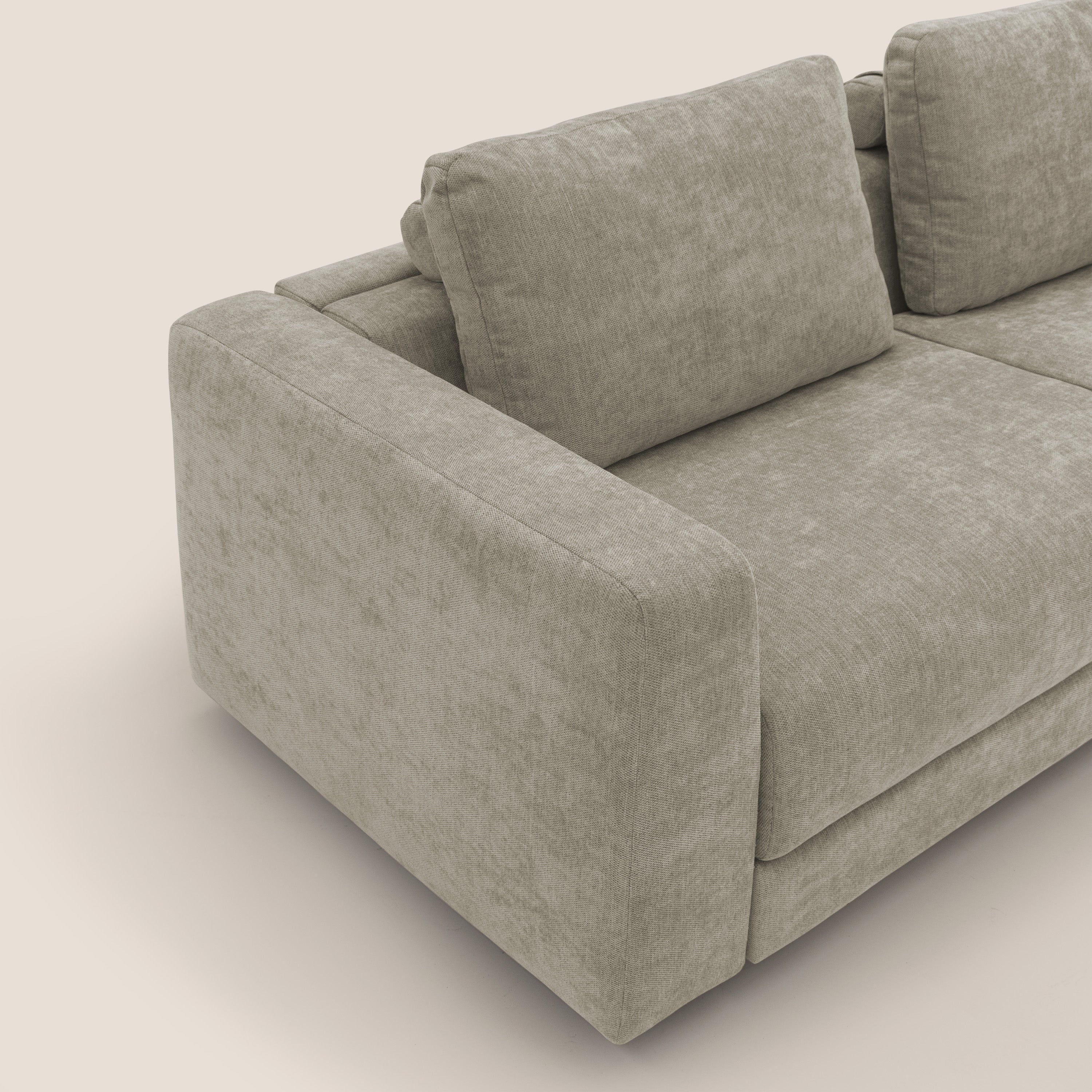 Freia Divano letto minimal materasso h15 cm con morbidi schienali in tessuto impermeabile T14 tortora - divani.store