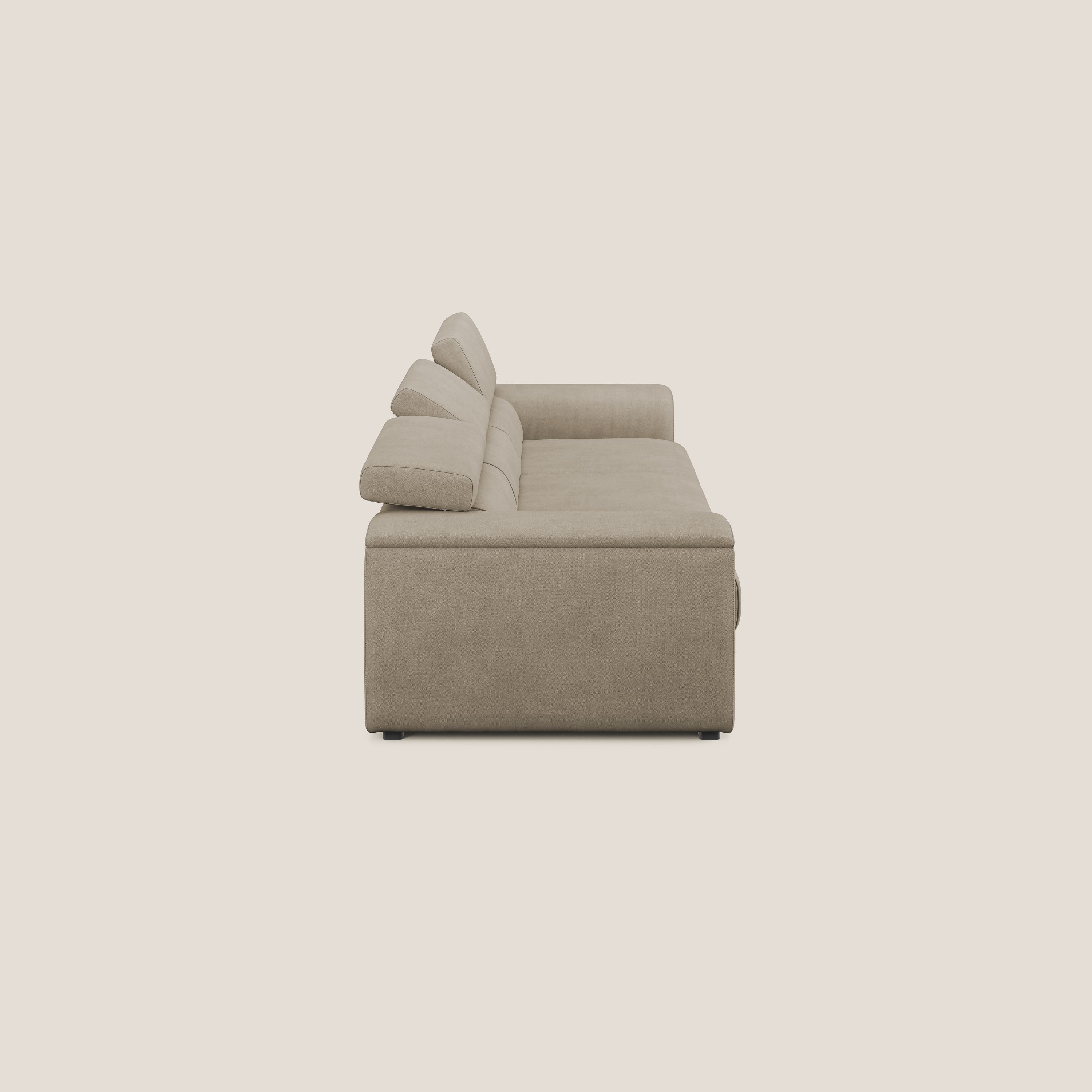 Zeno Divano con pouf estraibile poggiapiedi a 3 sedute in tessuto morbido impermeabile T02 beige - divani.store