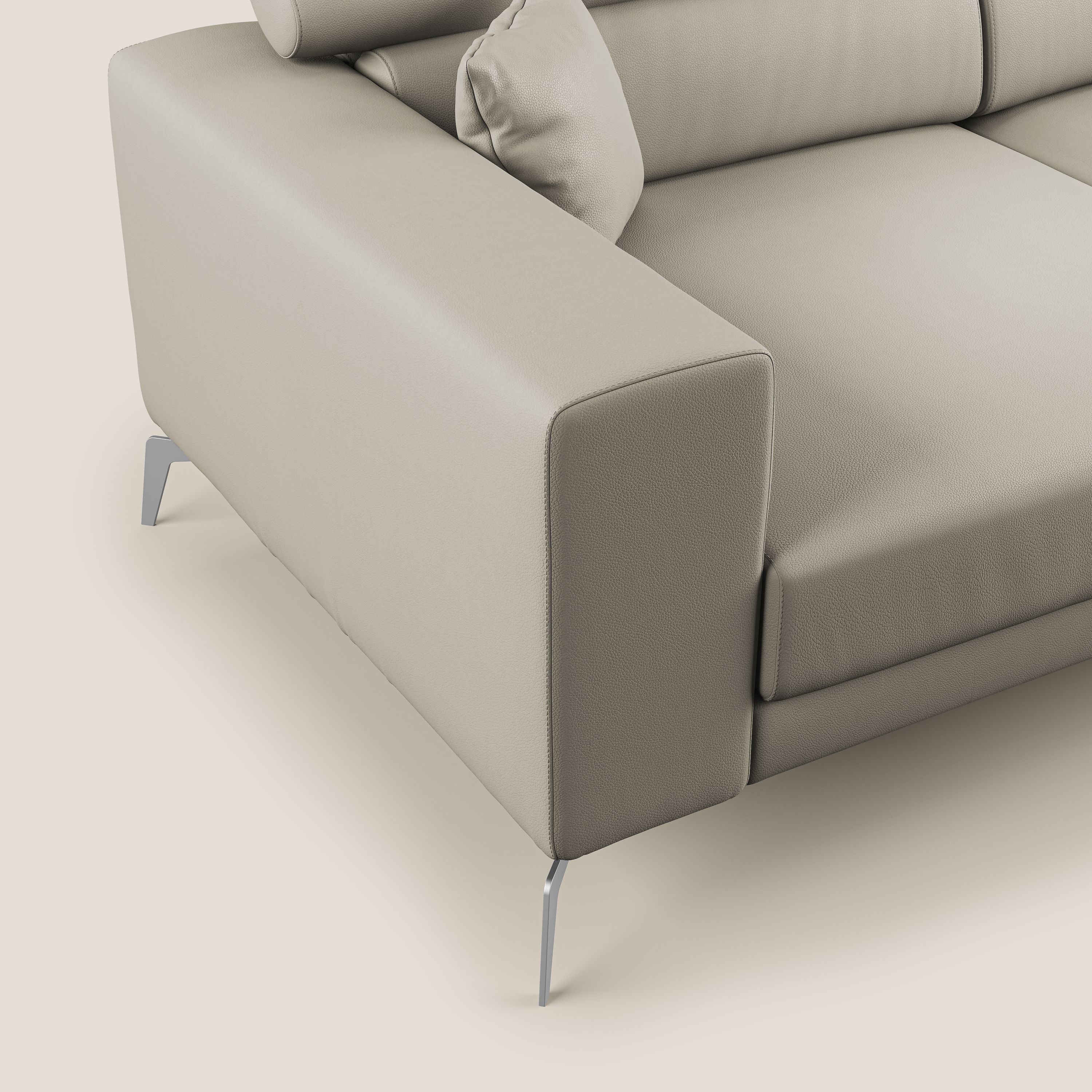 Blade Divano moderno con poggiatesta reclinabili in Ecopelle T04 tortora - divani.store