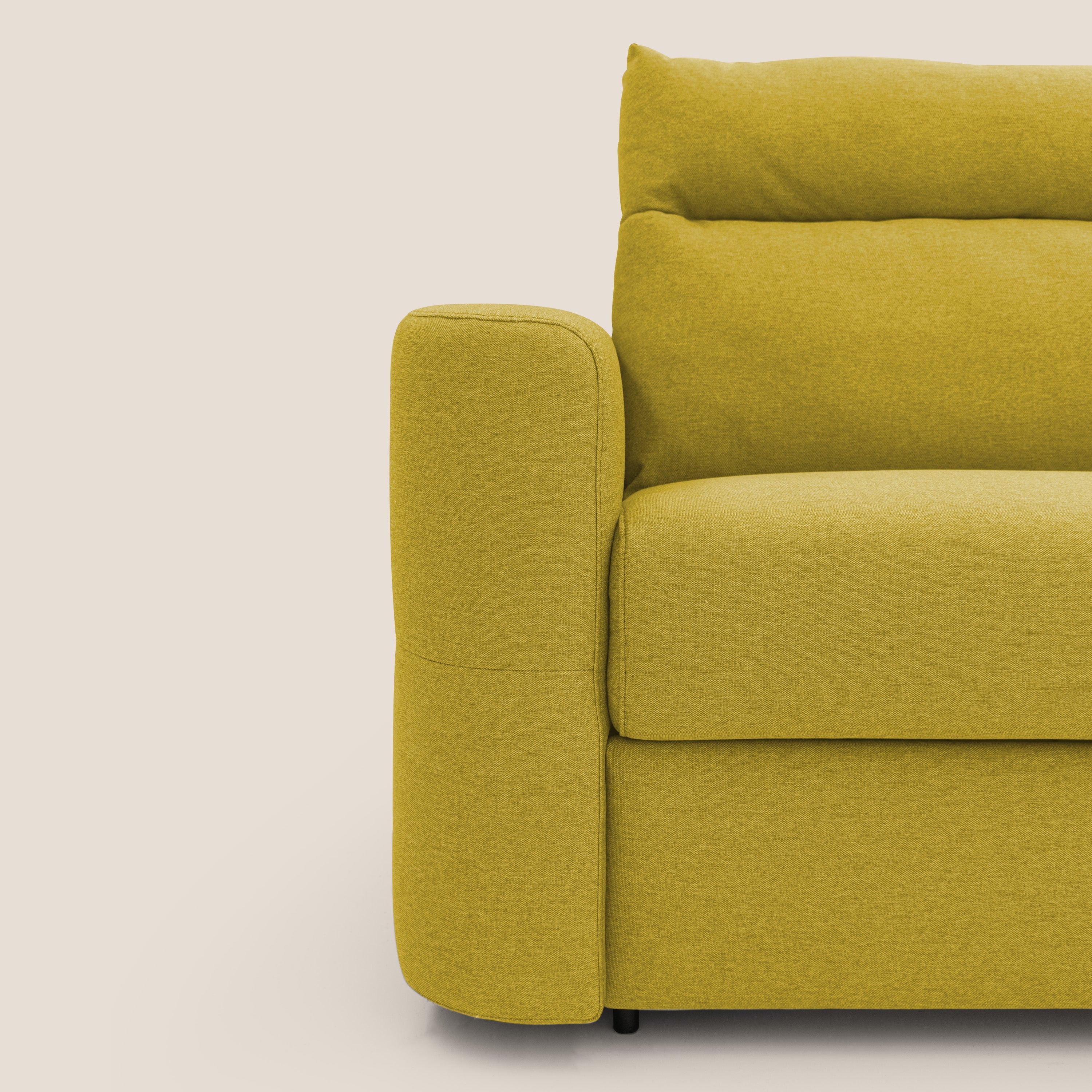 Cupido Divano letto materasso H18 cm e schienale alto in tessuto impermeabile simil cotone T13 giallo - divani.store