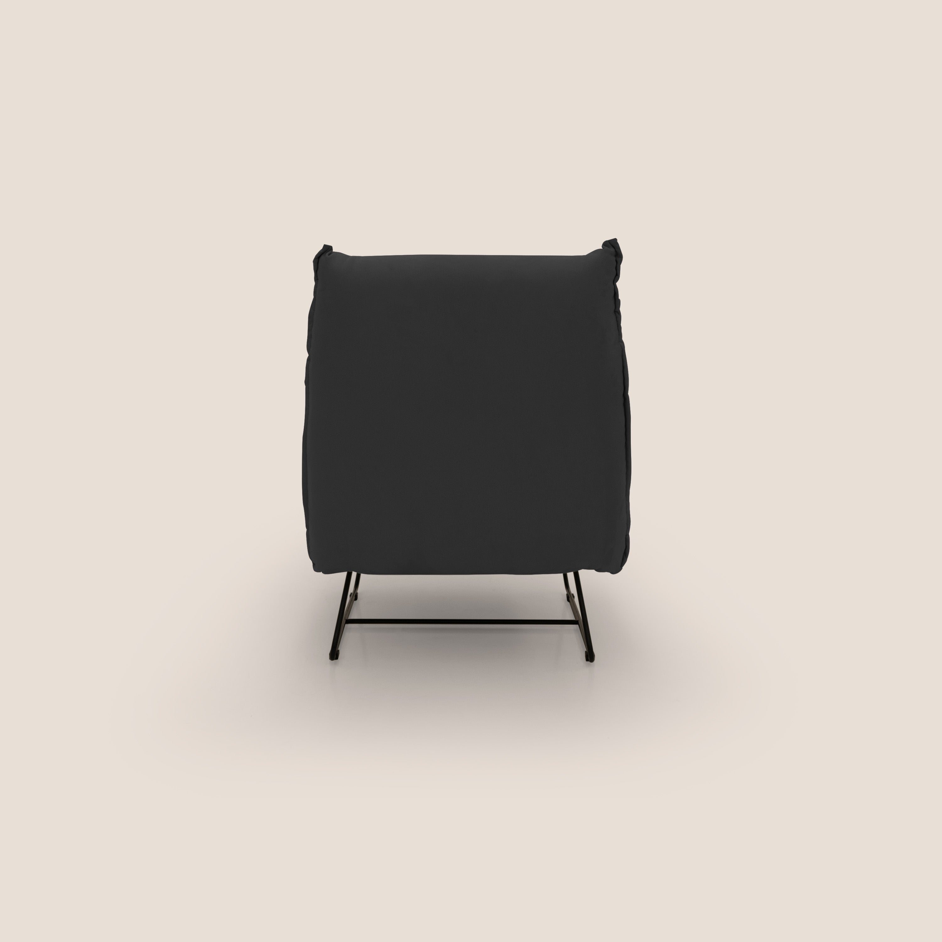 Tessa Poltroncina dal design moderno in morbida microfibra smacchiabile T11 nero - divani.store