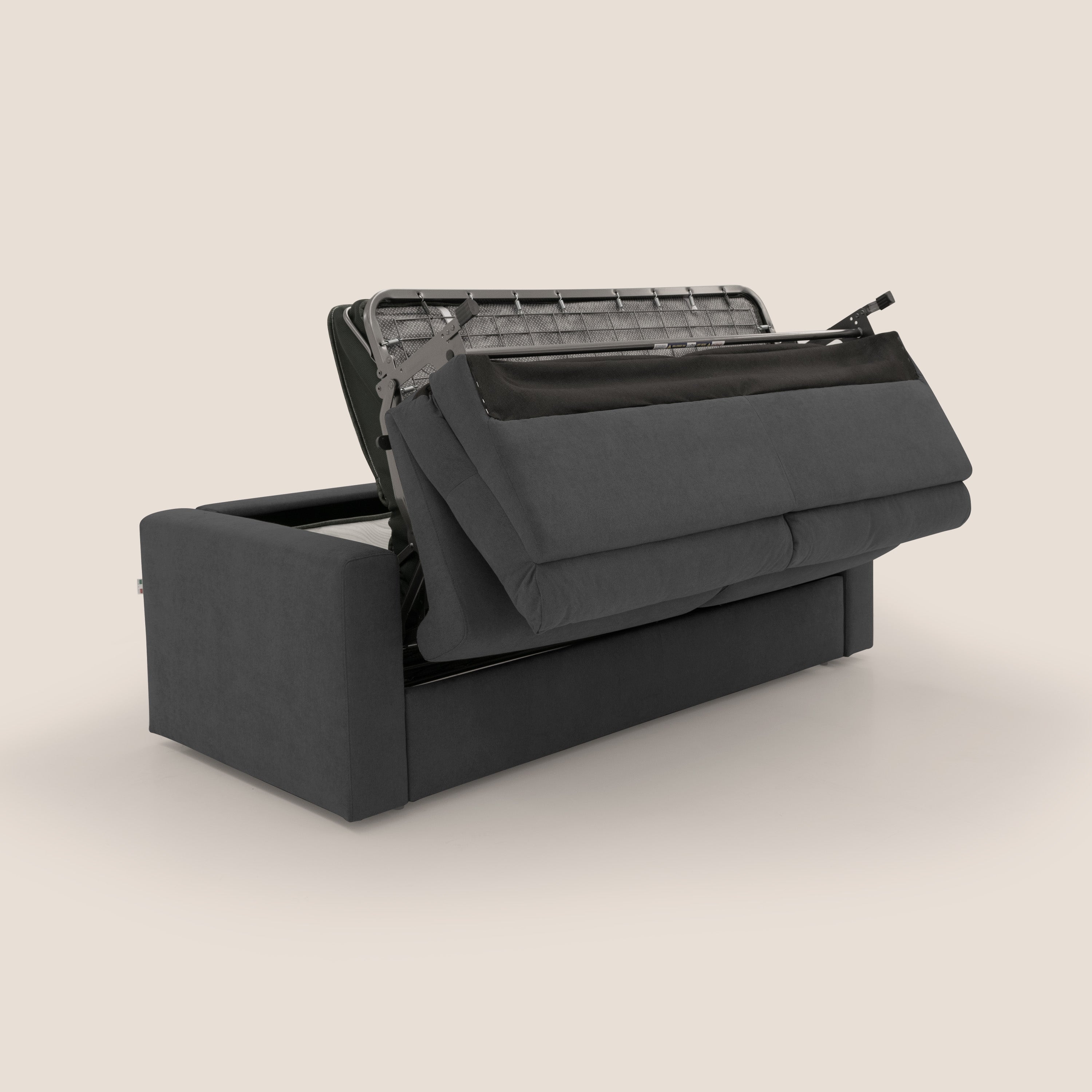 Paloma divano letto con materasso alto 18 cm con Aloe Vera in tessuto impermeabile nero - divani.store