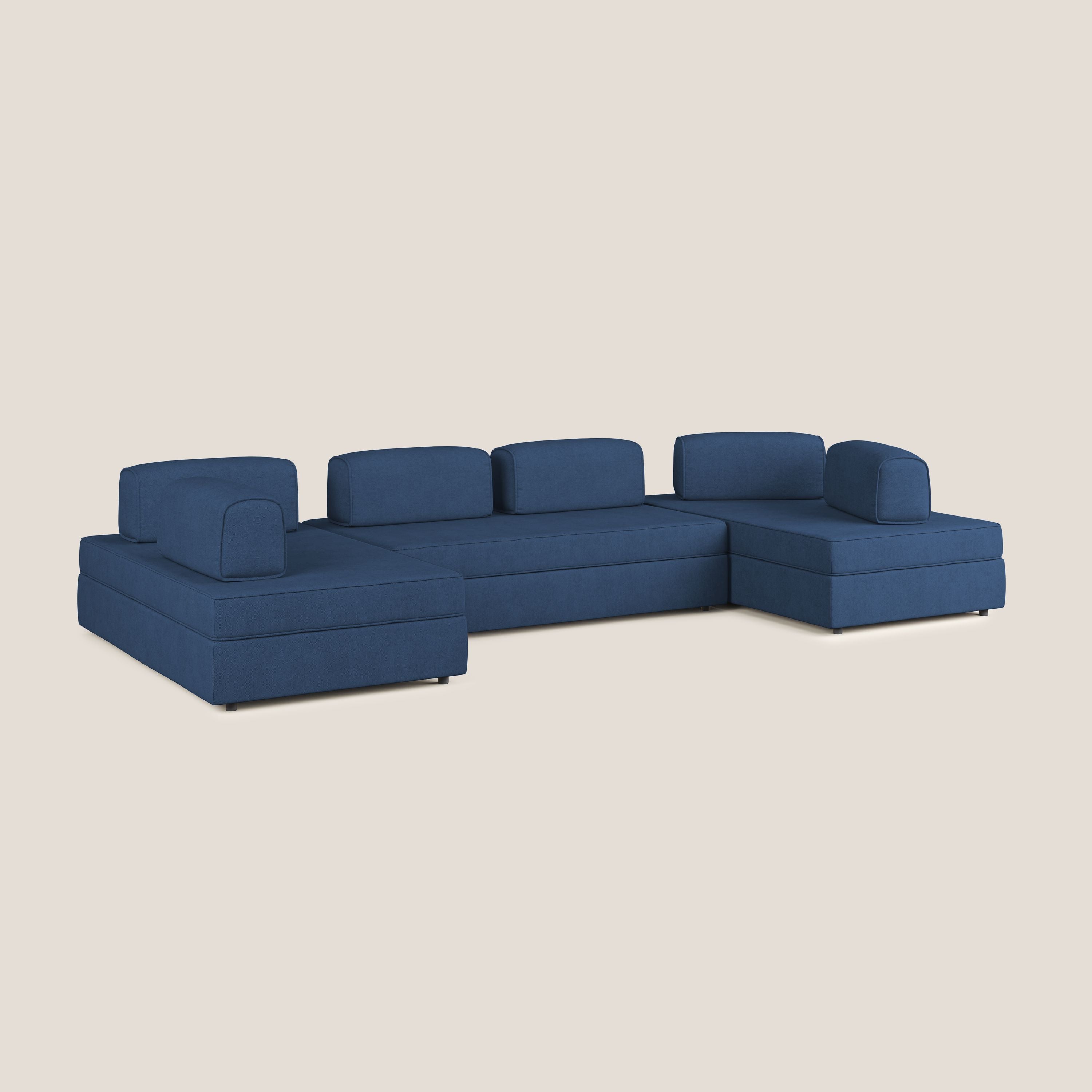 Liberty divano panoramico con pouf estraibile e schienali movibili in tessuto morbido impermeabile T02 blu - divani.store