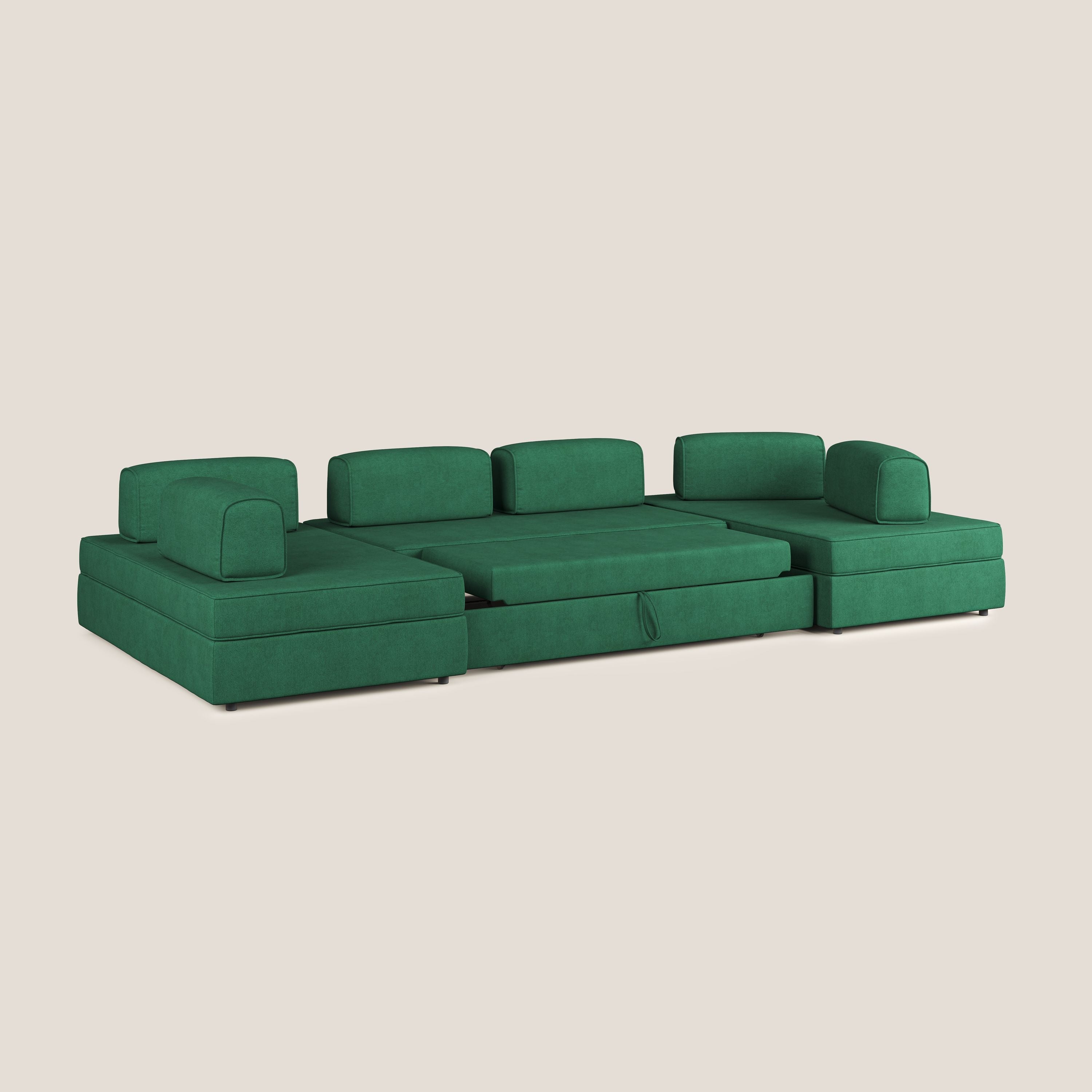 Liberty divano panoramico con pouf estraibile e schienali movibili in tessuto morbido impermeabile T02 verde - divani.store