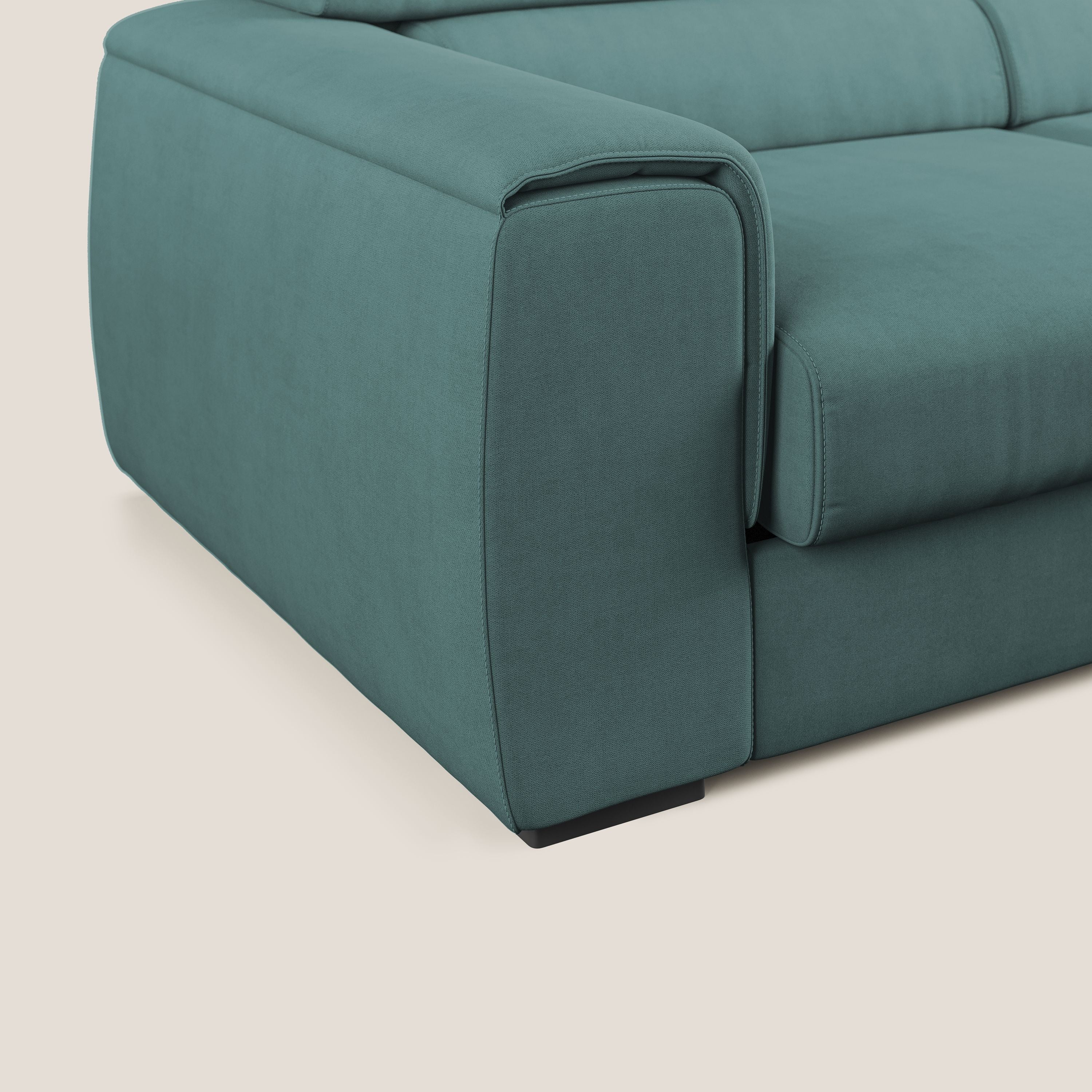 Zeno Divano angolare con pouf estraibile poggiapiedi in tessuto morbido impermeabile T02 petrolio - divani.store