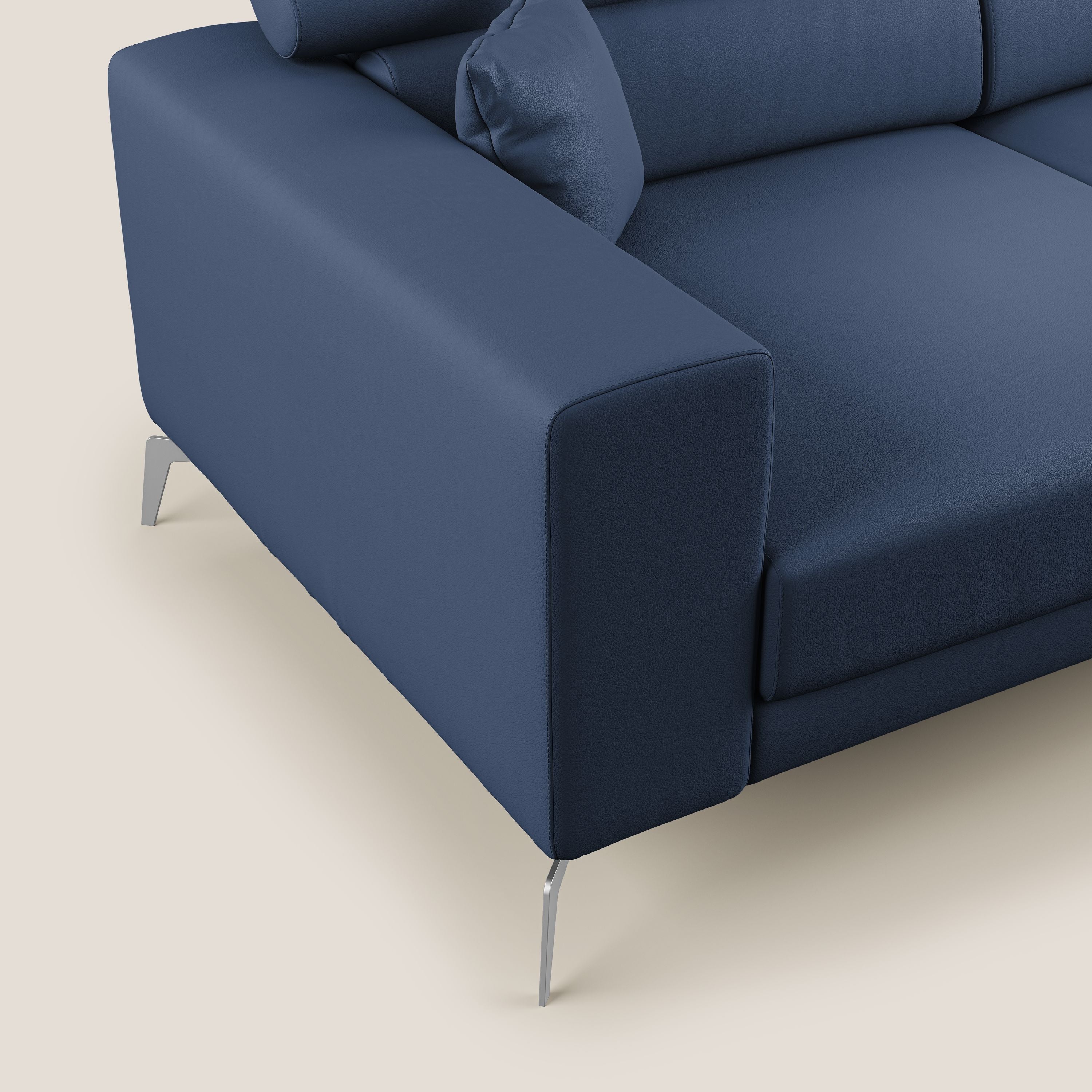 Blade Divano moderno con poggiatesta reclinabili in Ecopelle T04 blu - divani.store