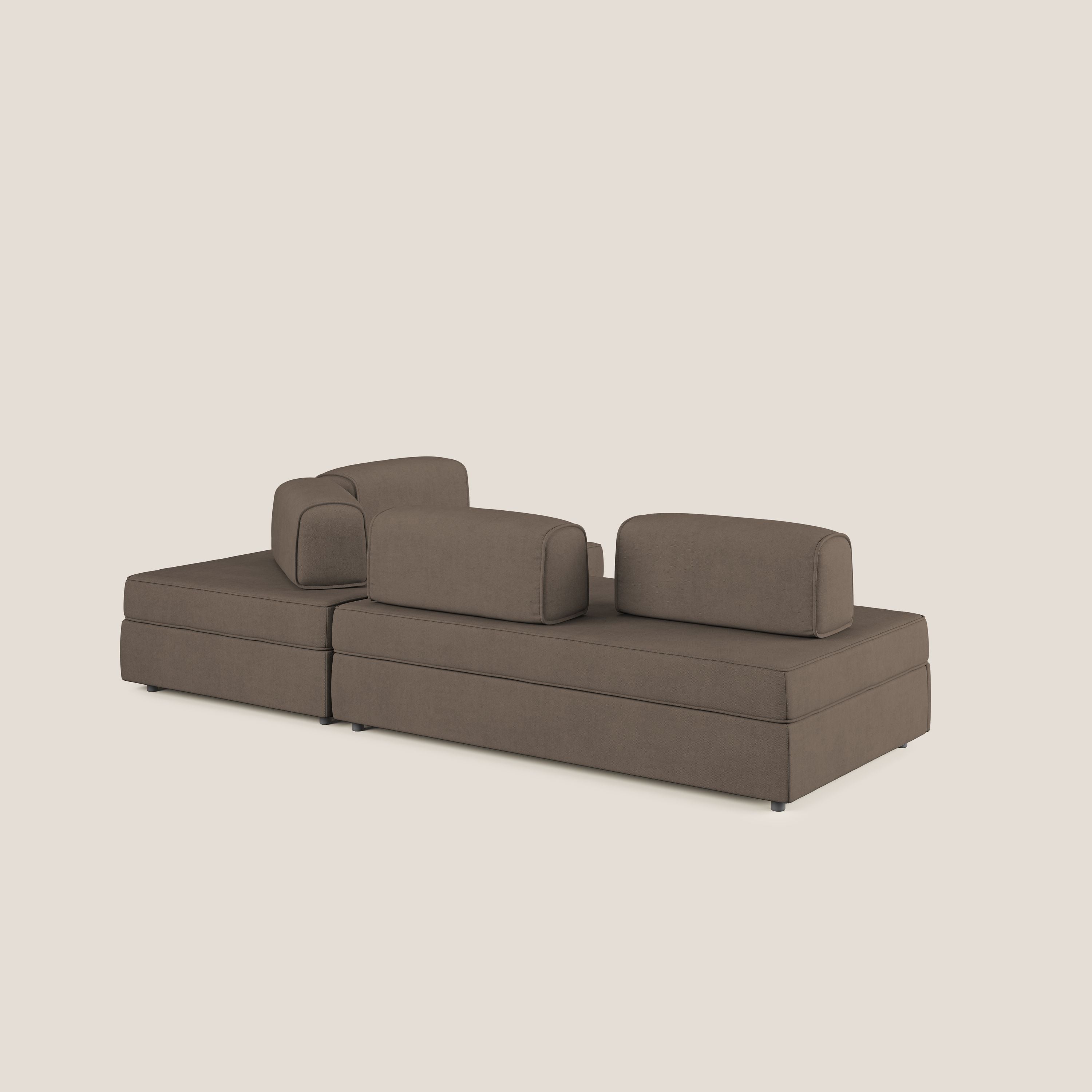 Liberty divano angolare con pouf estraibile e schienali movibili in tessuto morbido impermeabile T02 marrone - divani.store