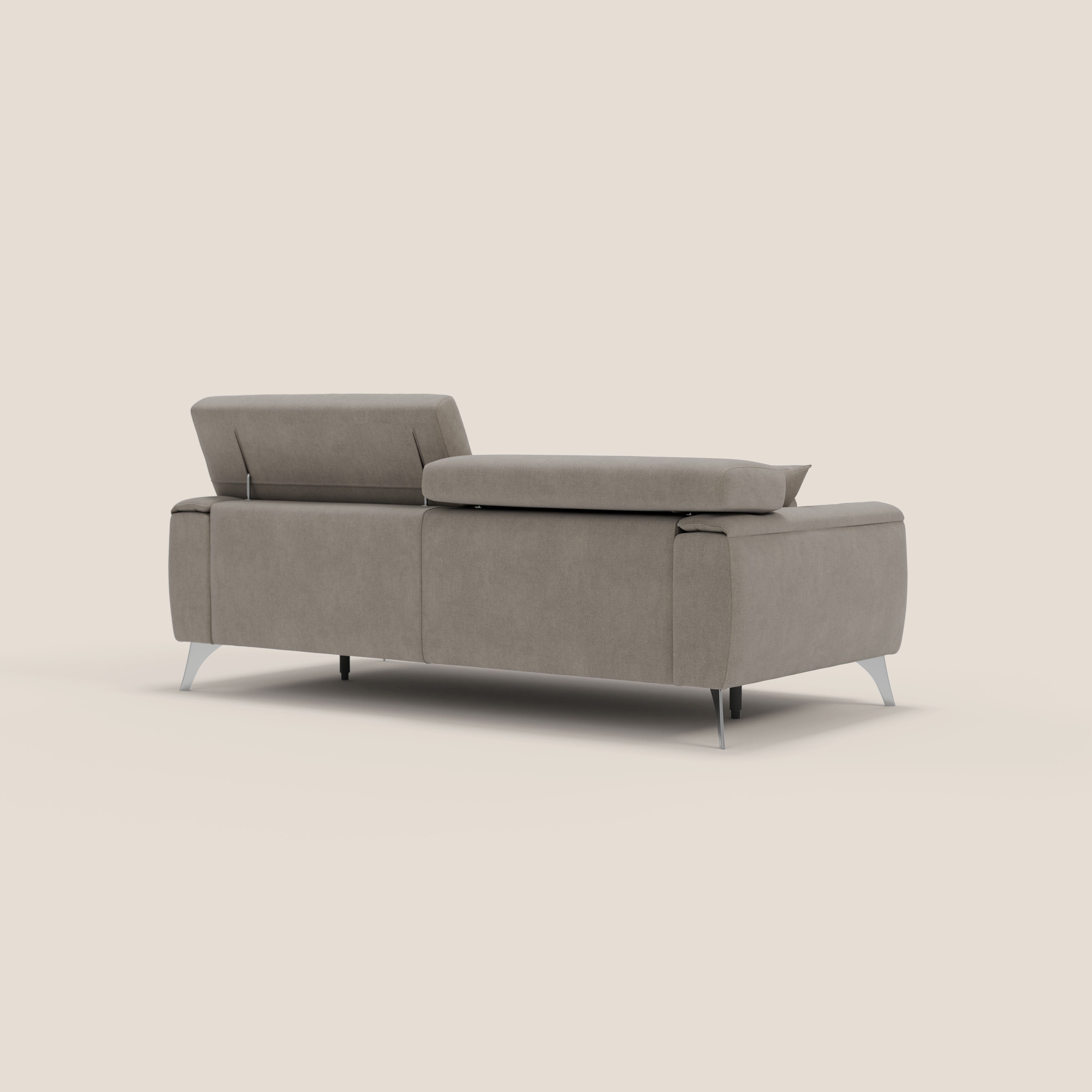 Caravaggio divano con sedute allungabili e poggiatesta reclinabili in tessuto impermeabile T02 beige - divani.store
