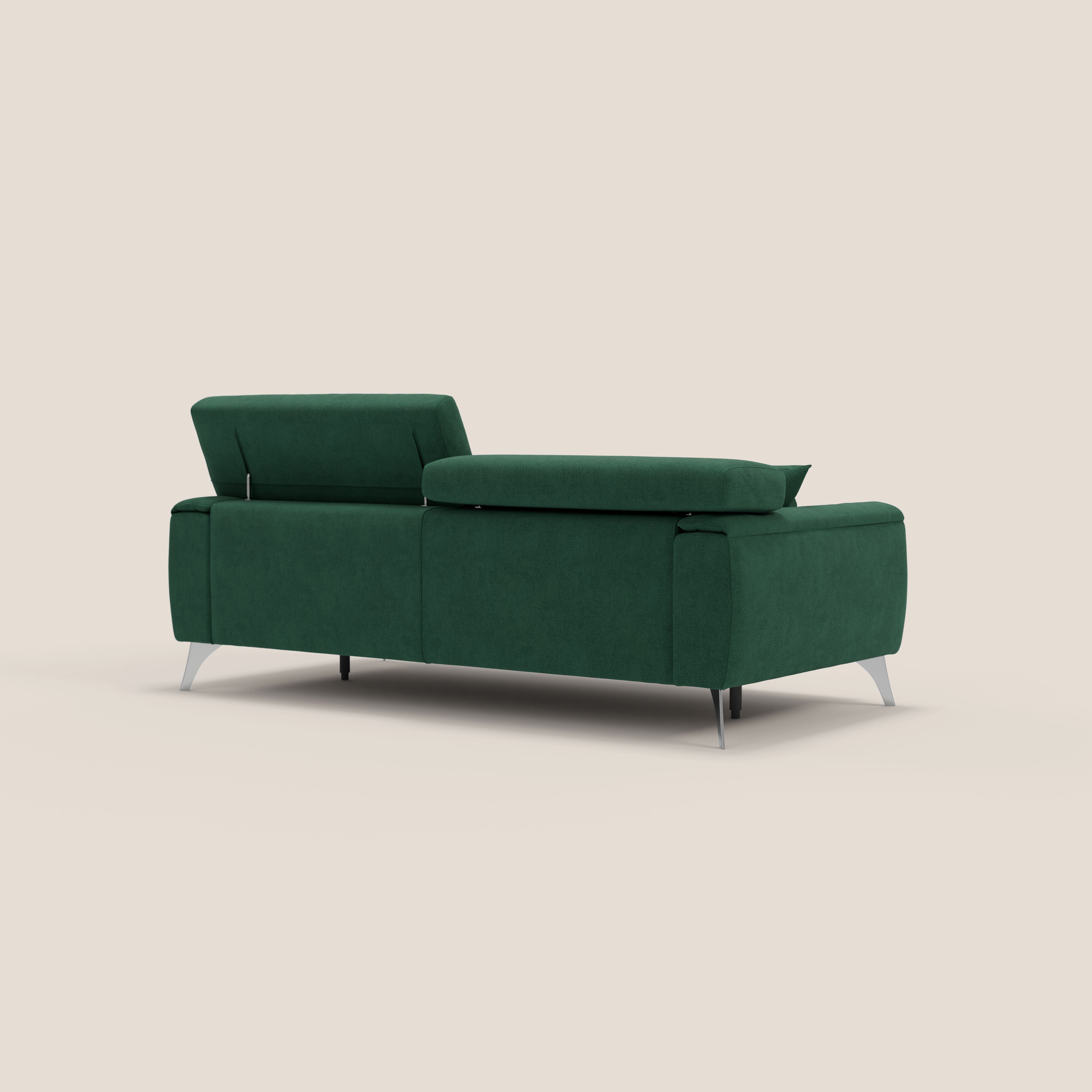 Caravaggio divano con sedute allungabili e poggiatesta reclinabili in tessuto impermeabile T02 verde - divani.store
