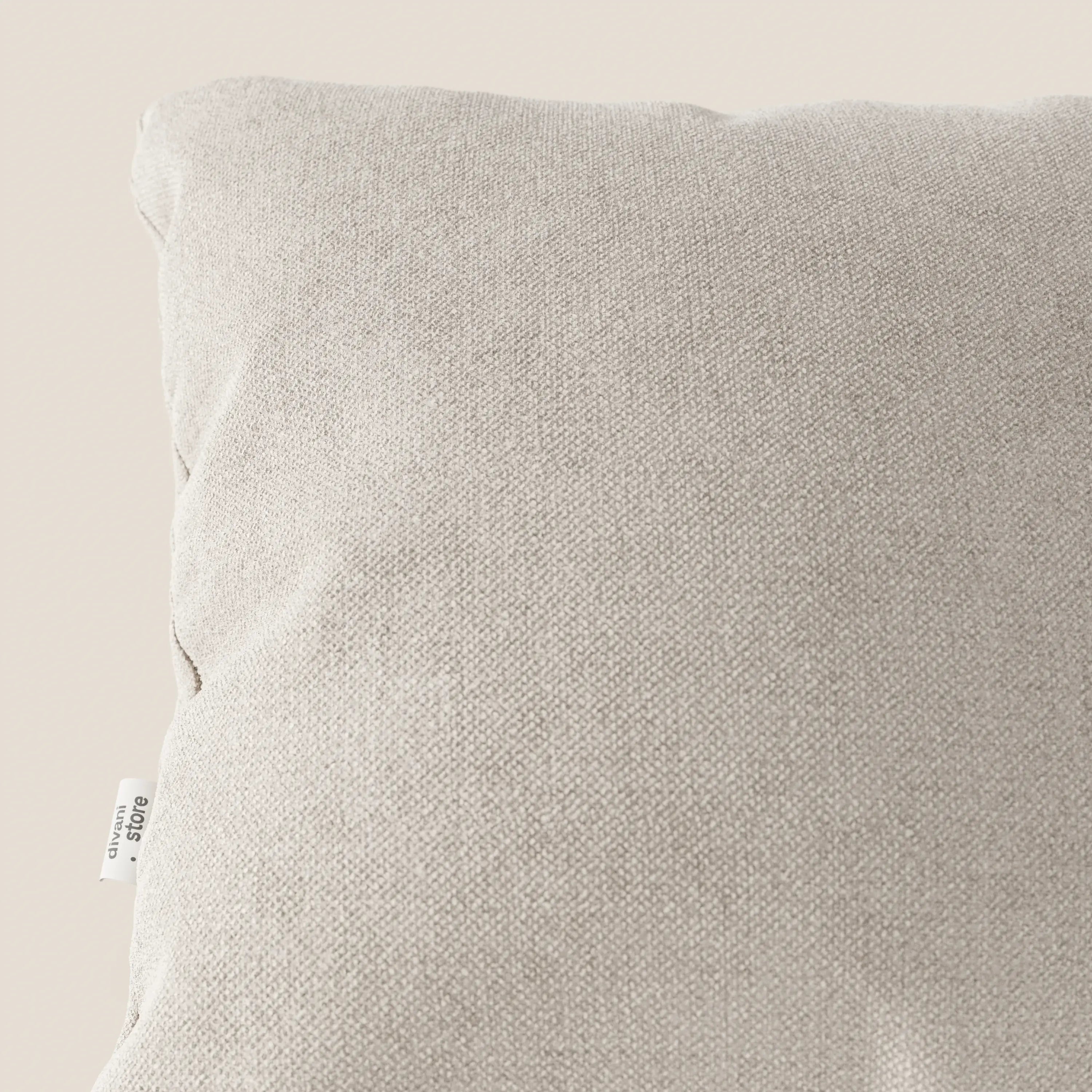 Strike cuscino in elegante tessuto morbido T23 - divani.store