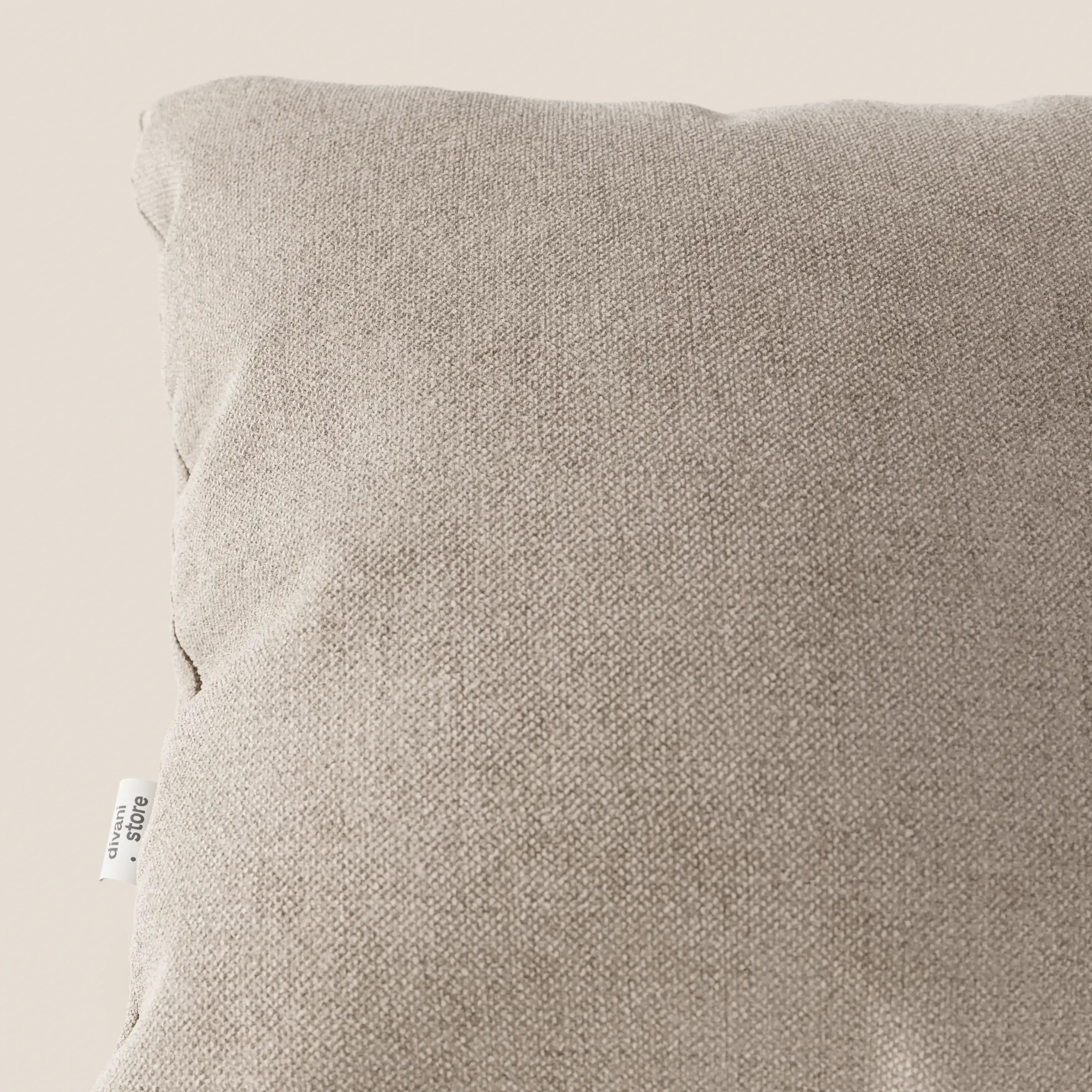 Strike cuscino in elegante tessuto morbido T23 - divani.store