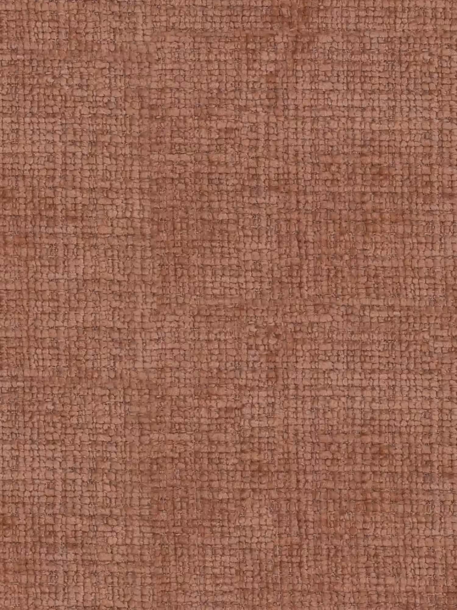 Primo piano sul tessuto ciniglia certificato OEKO-TEX® in tonalità rosso-marrone, utilizzato per la poltrona imbottita Dafne in rovere naturale di Divani.Store. La trama a griglia conferisce morbidezza e ricchezza di dettagli, rendendolo perfetto per il design contemporaneo delle sedute.