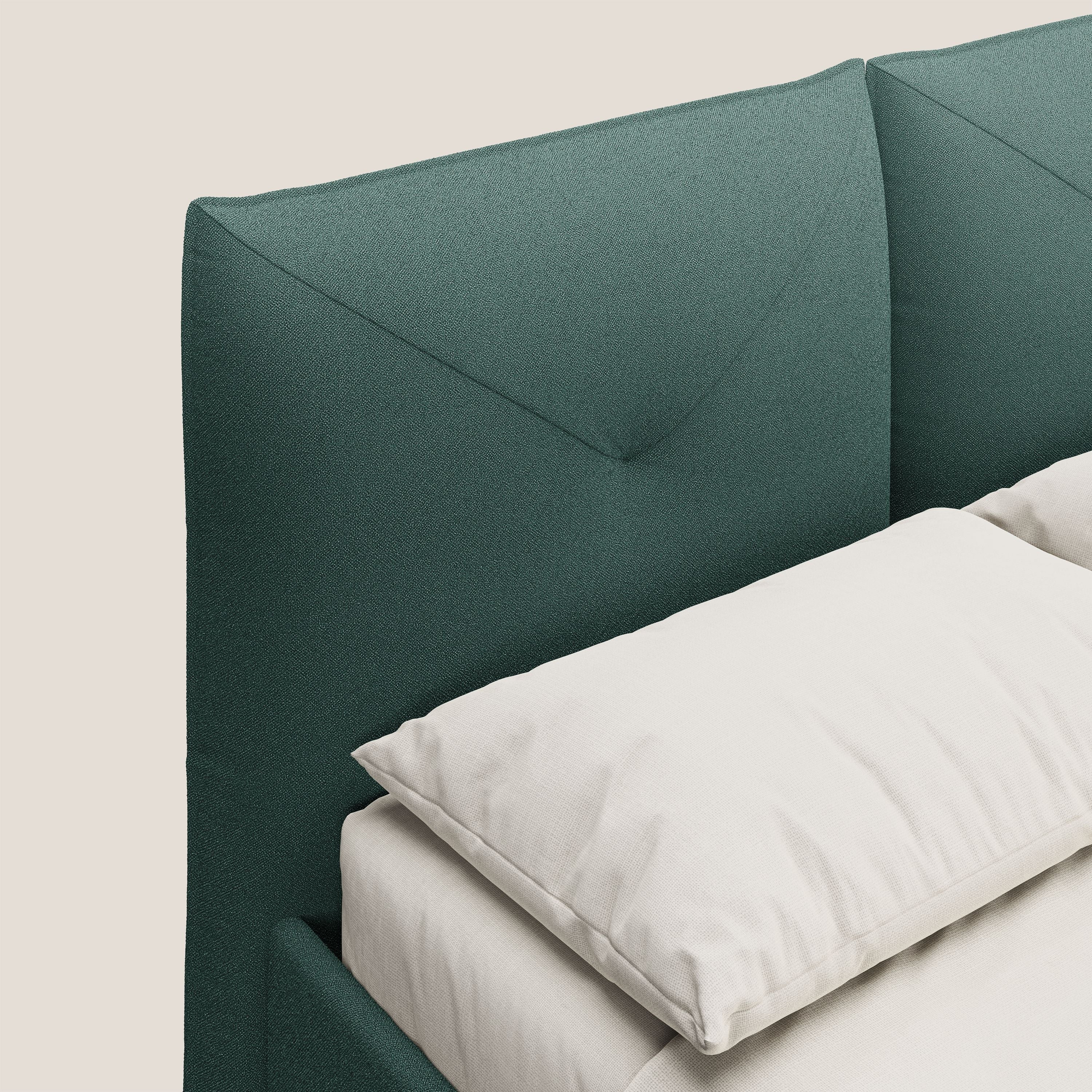 Adone letto imbottito contenitore a doppia pannellatura in bouclet impermeabile T07 verde - divani.store