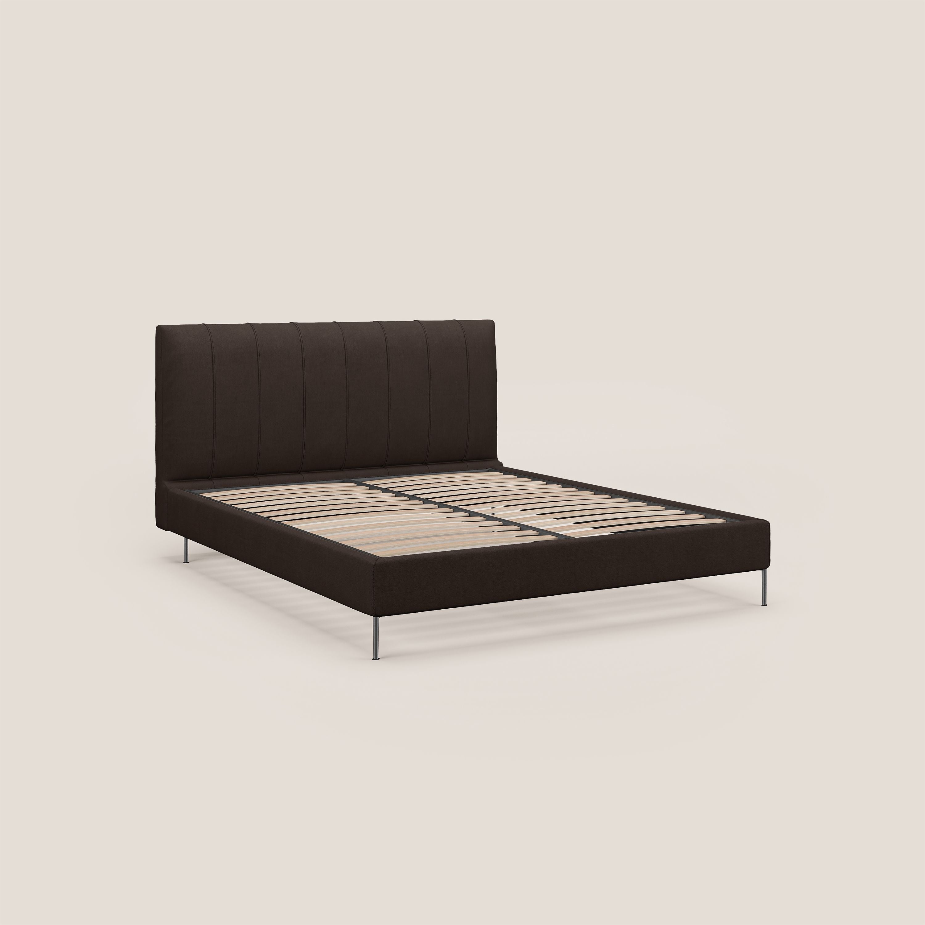Calliope letto imbottito piedini alti completamente sfoderabile in tessuto smacchiabile T17 marrone - divani.store